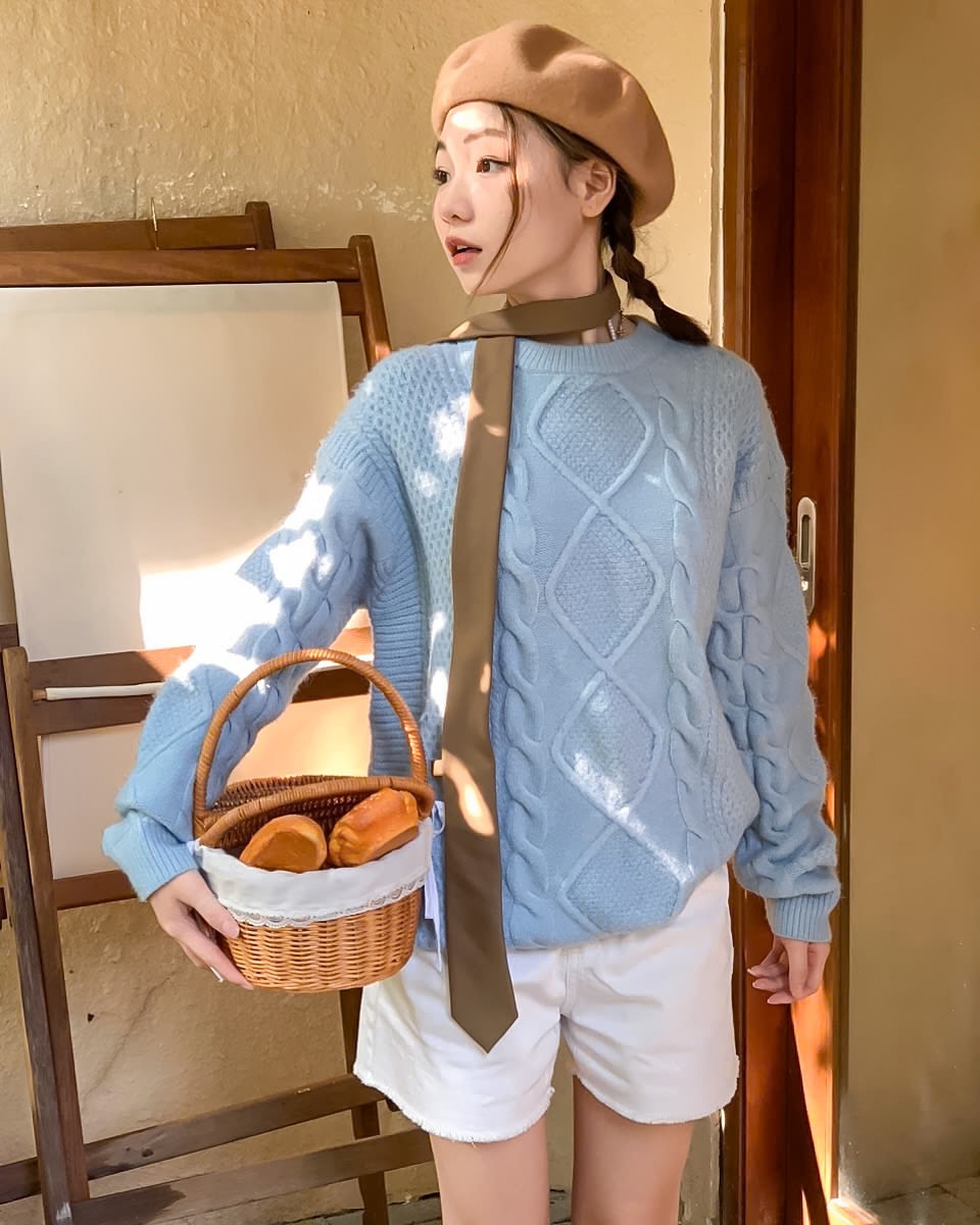 និន្នាការស្រមើស្រមៃបានត្រលប់មកវិញក្នុងរដូវរងារនេះ - រូបថត 7 ។ Mũ beret xu hướng hoài cổ quay trở lại trong mùa đông này- Ảnh 7.