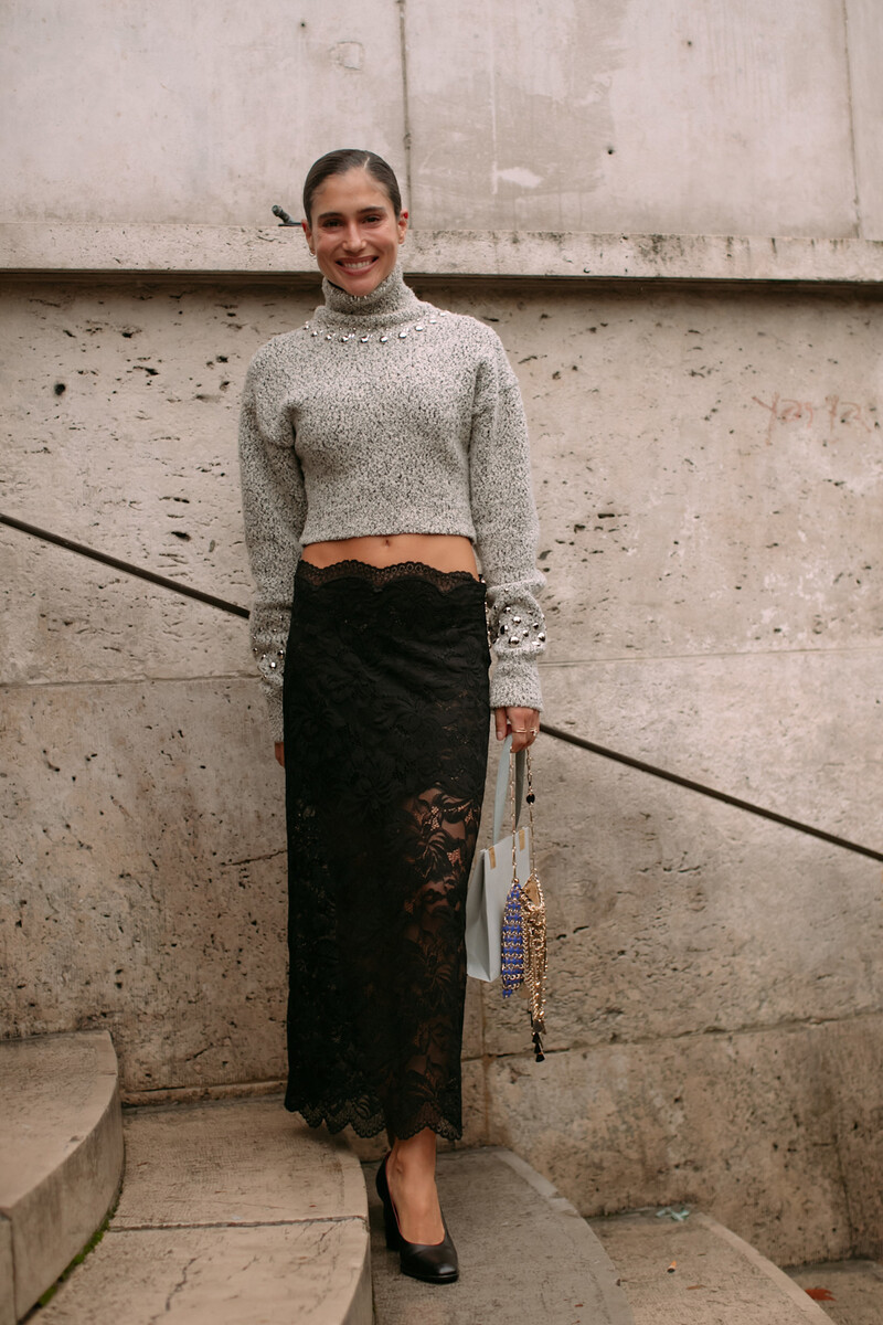 スカートとタートルネックは寒い日にぴったりの組み合わせ - 写真 7。 Váy và áo cao cổ, màn song ca thành công cho những ngày trở lạnh- Ảnh 7.