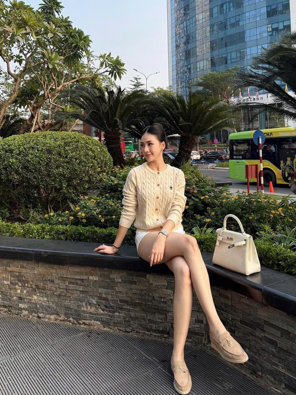 Sao Việt khoe chân dài thẳng tắp nhờ diện quần short dance- Ảnh 7. Sao Việt khoe chân dài thẳng tắp nhờ diện quần short dance- Ảnh 7.