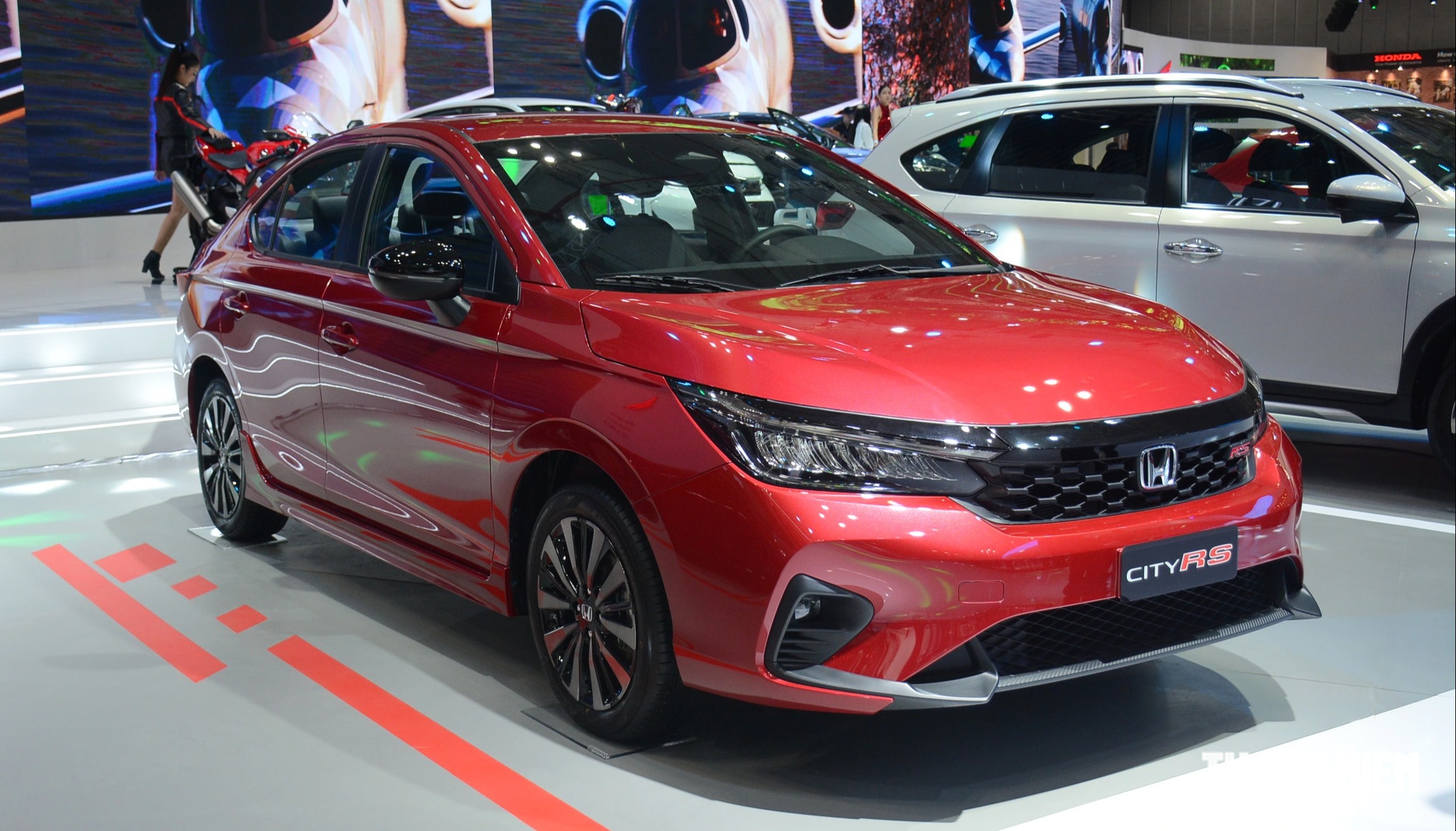 10 &ocirc; t&ocirc; động cơ xăng, dầu b&aacute;n chạy nhất th&aacute;ng 6.2026: Toyota Innova Cross dẫn đầu - Ảnh 8.