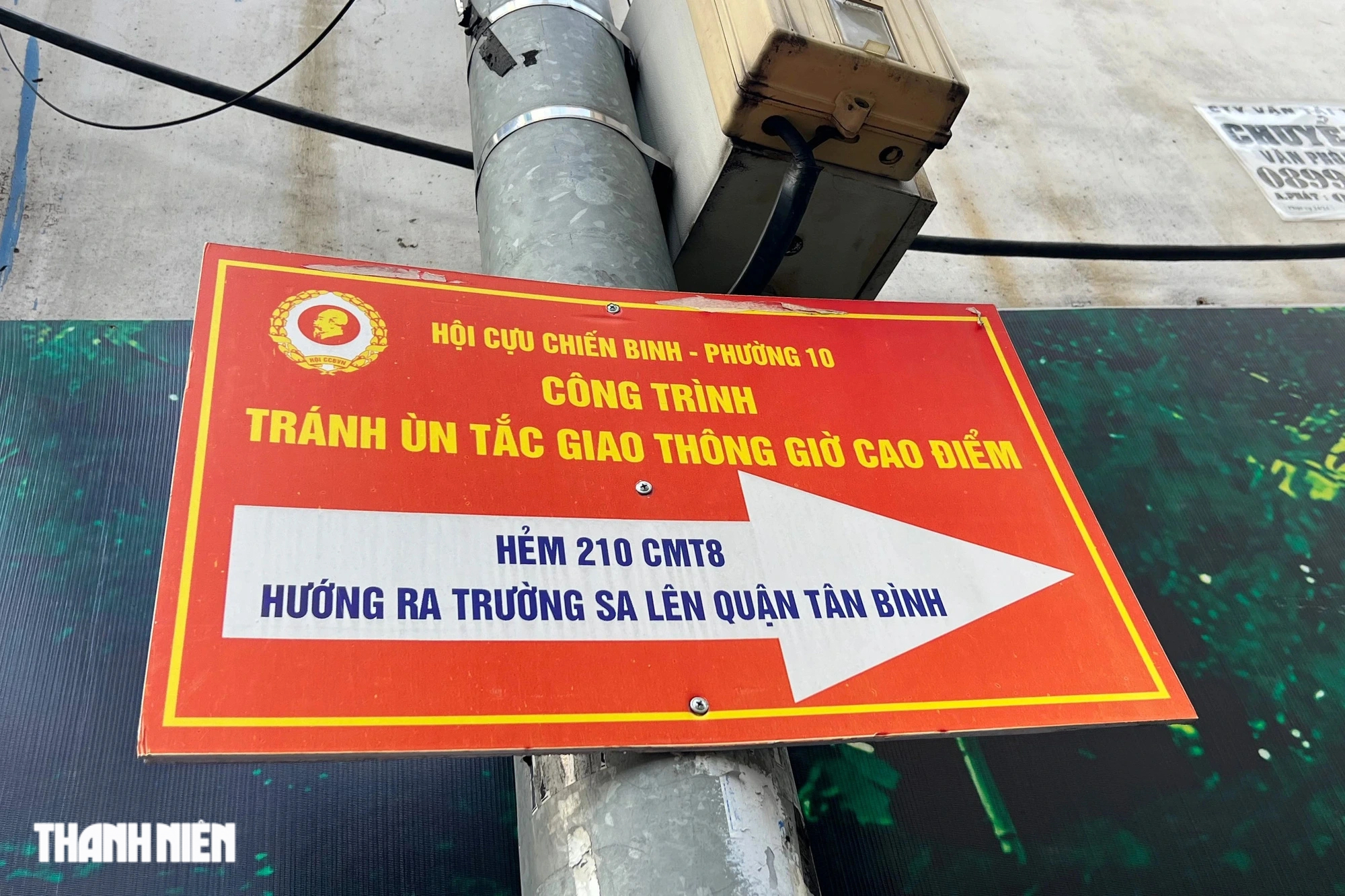 Những tấm bảng chỉ cách 'chặt hẻm' né đường kẹt xe ở TP.HCM- Ảnh 7.