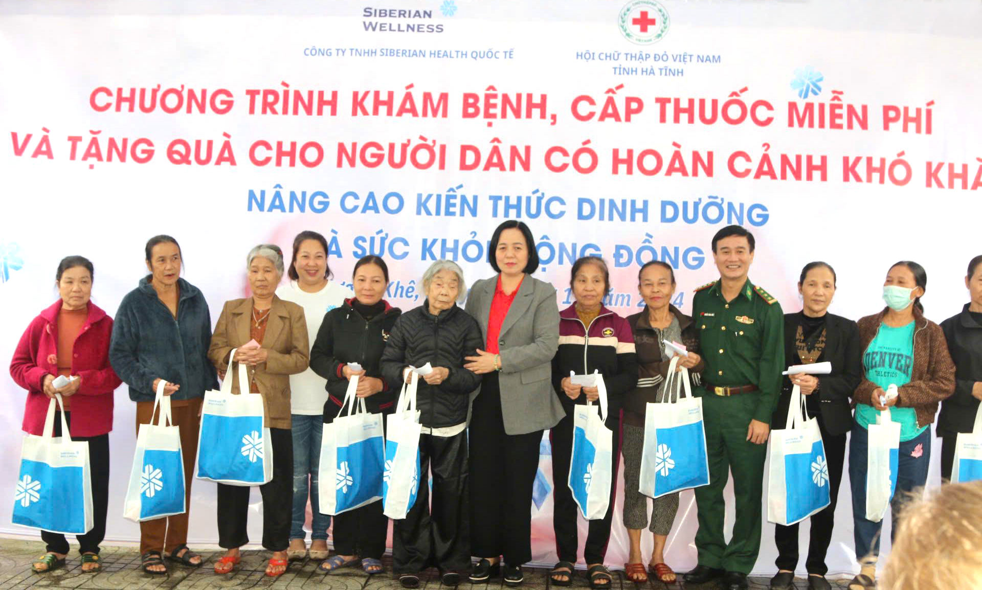 Siberian Wellness phối hợp tổ chức chương trình khám sức khỏe miễn phí tại Hà Tĩnh- Ảnh 1. Siberian Wellness phối hợp tổ chức chương trình khám sức khỏe miễn phí tại Hà Tĩnh- Ảnh 1.