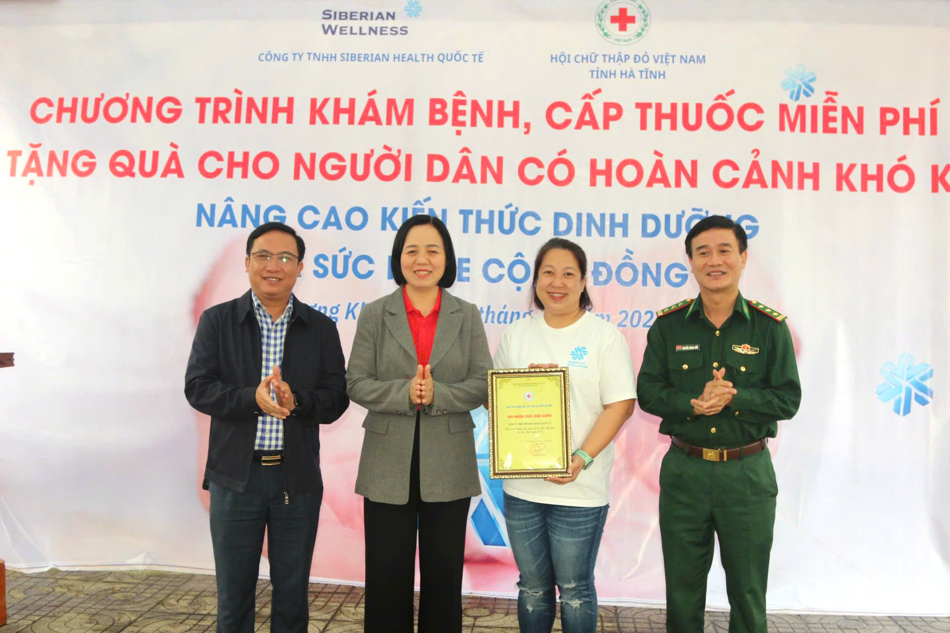 Siberian Wellness phối hợp tổ chức chương trình khám sức khỏe miễn phí tại Hà Tĩnh- Ảnh 5. Siberian Wellness phối hợp tổ chức chương trình khám sức khỏe miễn phí tại Hà Tĩnh- Ảnh 5.