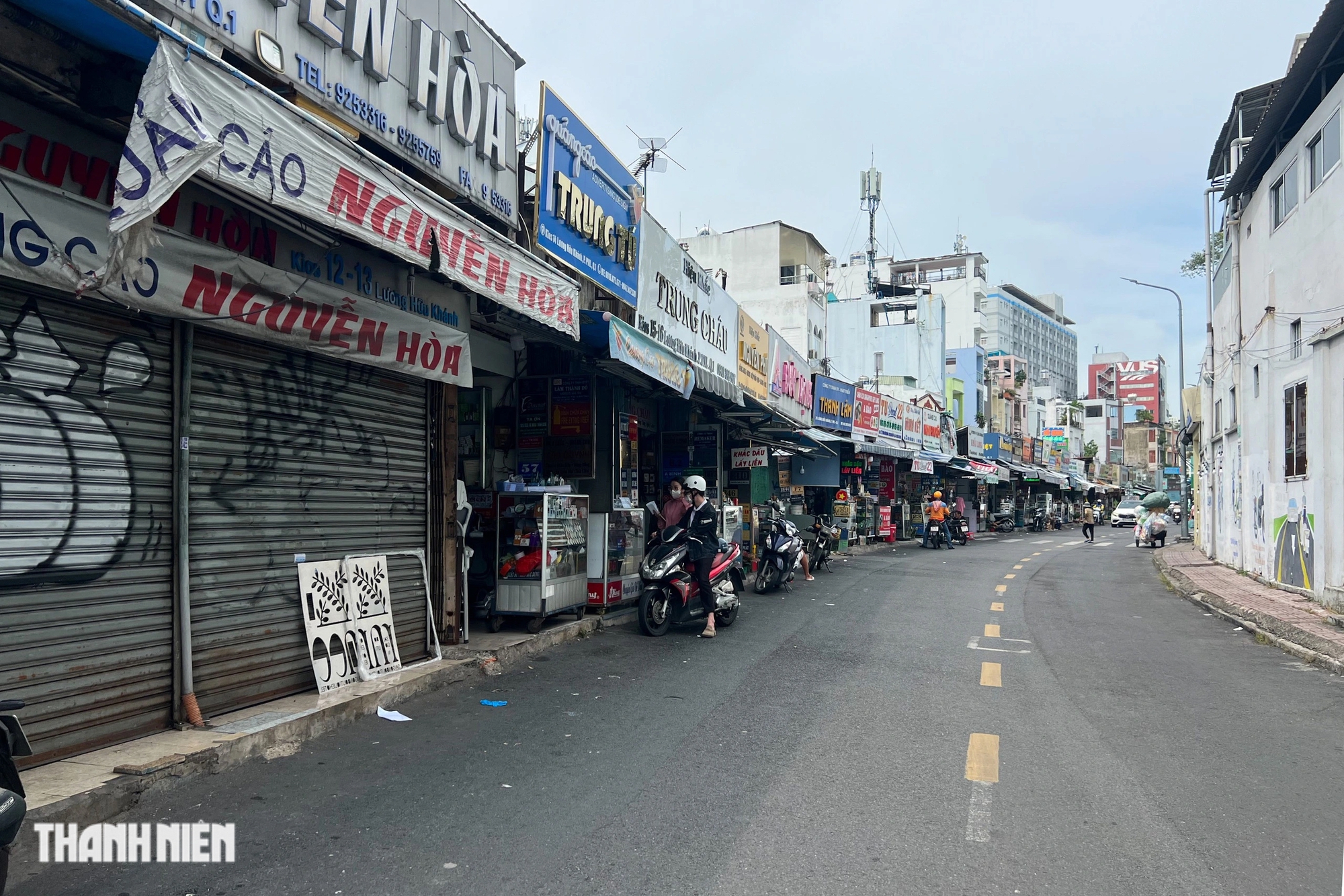 Cuối năm 2024, chủ tiệm ngay trung tâm TP.HCM định sang mặt bằng vì... ế khách chưa từng thấy trong 30 năm- Ảnh 2.