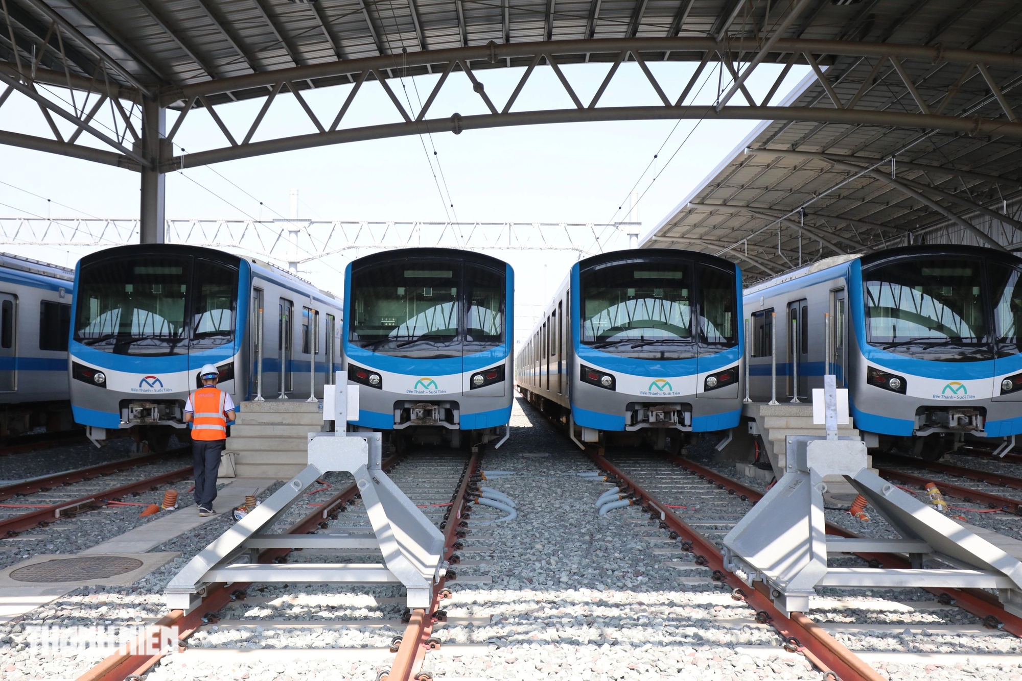 Tất bật bên trong ‘đầu não’ metro Bến Thành - Suối Tiên: Chờ ngày lăn bánh chính thức- Ảnh 14.