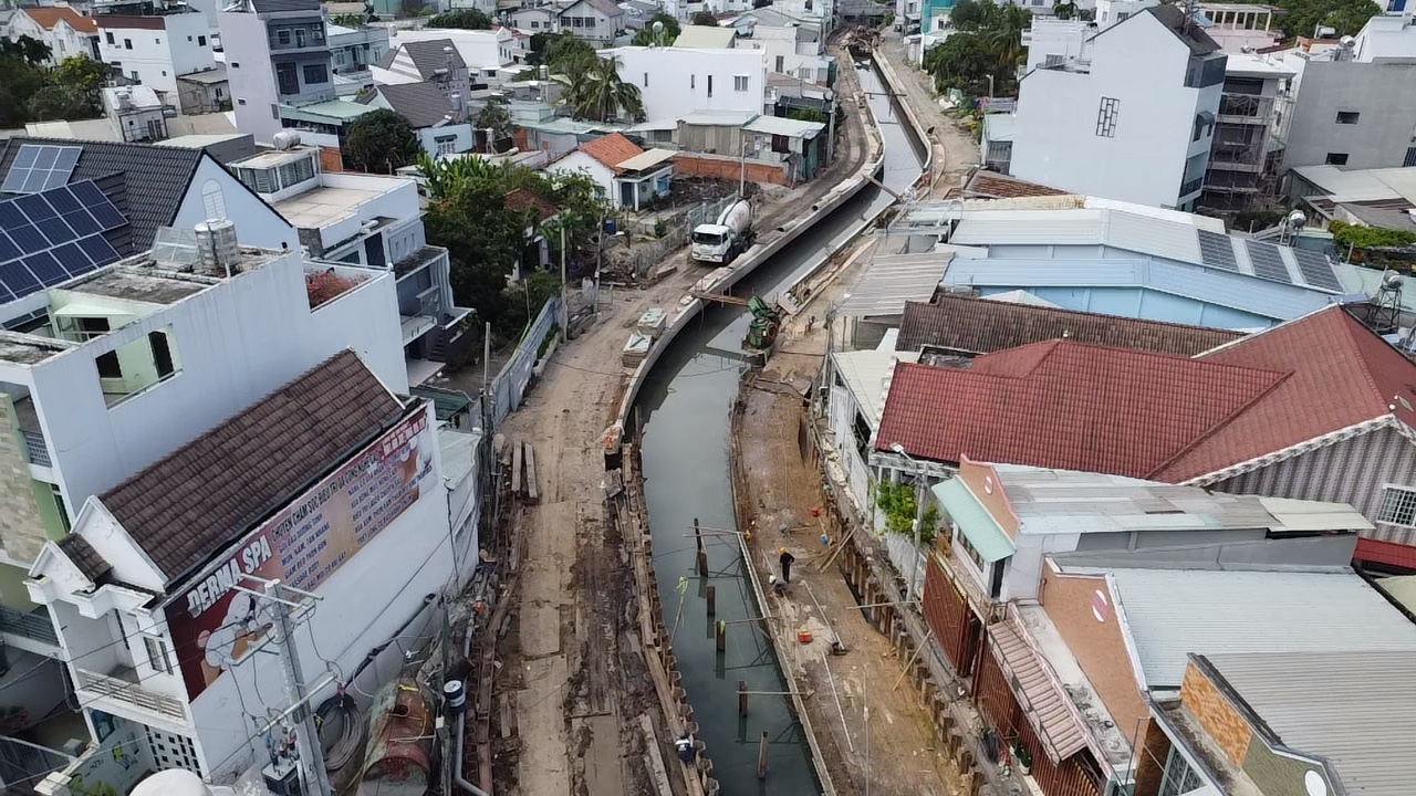 Công trình chống ngập ngã ba Cống Bình Dương chậm tiến độ vì vướng... 1 hộ dân- Ảnh 3.