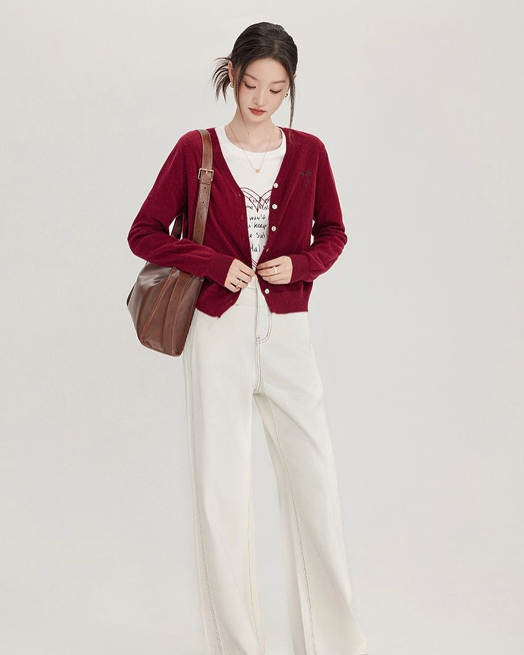 Vé thông hành mùa đông gọi tên áo cardigan- Ảnh 3. Vé thông hành mùa đông gọi tên áo cardigan- Ảnh 3.