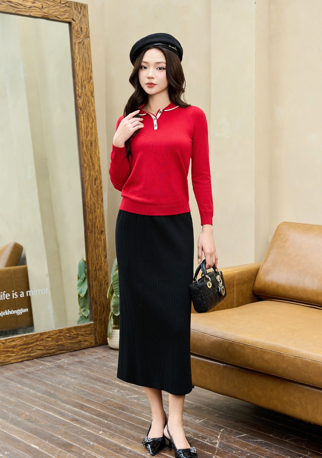 इस मौसम में बहु-शैली वाले ऊनी परिधानों के साथ बाहर निकलें - फोटो 2. Xuống phố mùa này với trang phục vải len đa phong cách- Ảnh 2.