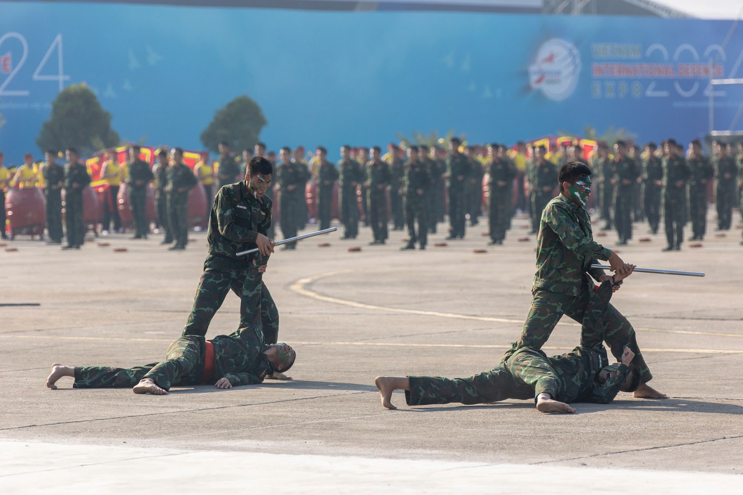 Sức mạnh bảo vệ Tổ quốc của chiến sĩ QĐND Việt Nam được lan truyền trên thế giới- Ảnh 10.