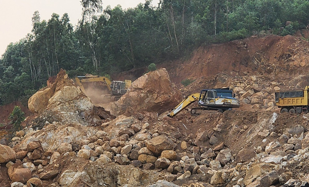 Nợ thuế tiền tỉ, một doanh nghiệp bị rút giấy phép khai thác khoáng sản- Ảnh 1. Nợ thuế tiền tỉ, một doanh nghiệp bị rút giấy phép khai thác khoáng sản- Ảnh 1.