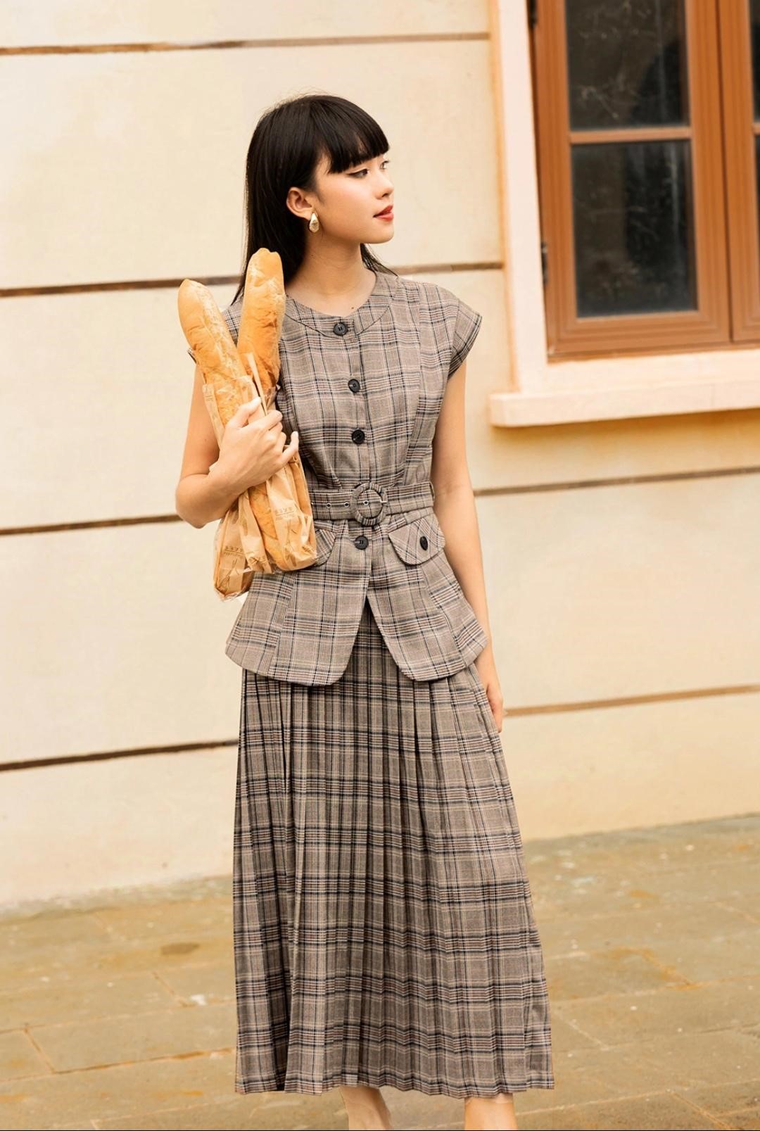 Clássico e nunca sai de moda com padrão xadrez - Foto 3. Kinh điển và không bao giờ lỗi mốt với họa tiết ca rô- Ảnh 3.