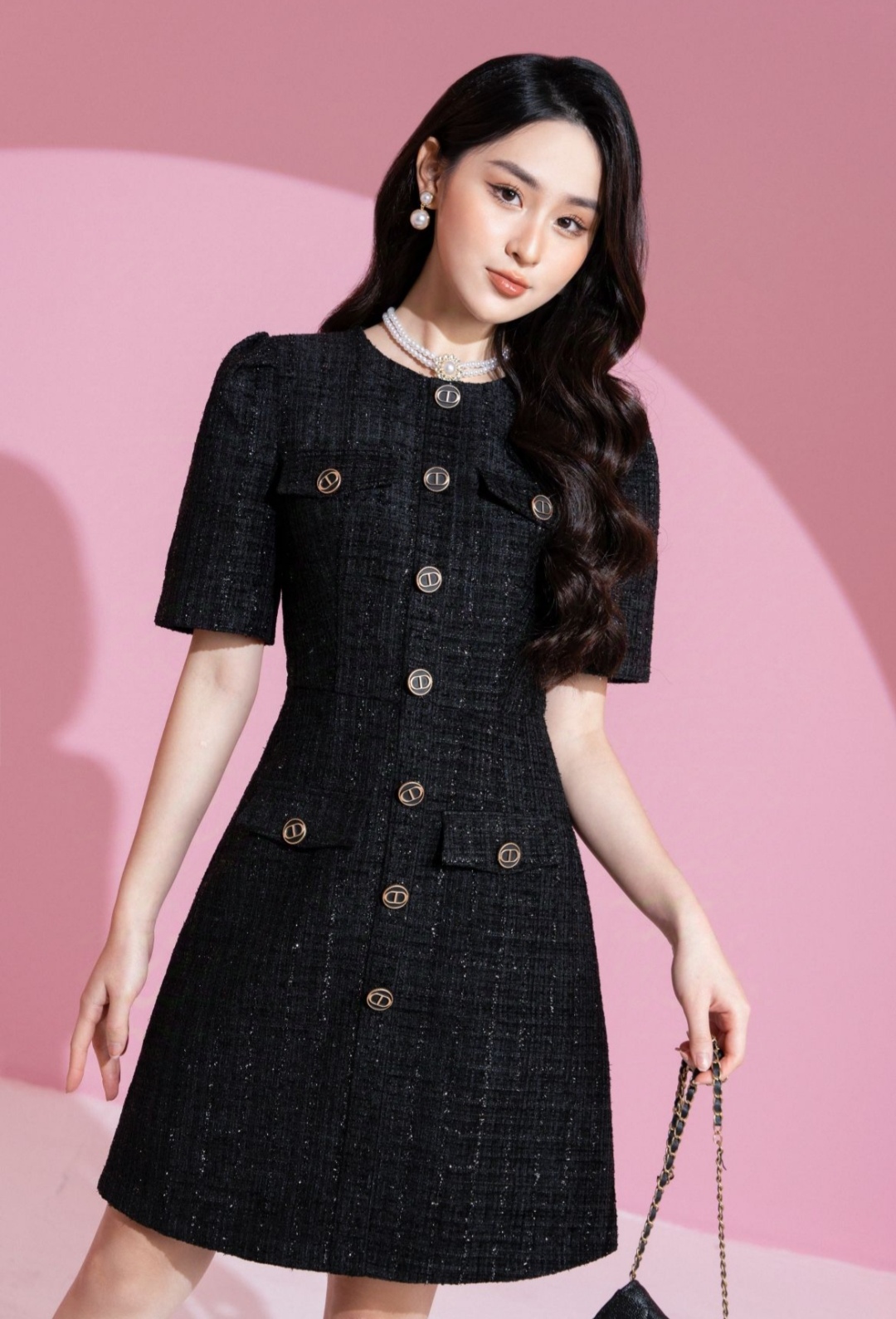 Hemmeligheten bak å være moteriktig med tweedkjoler – Bilde 3. Bí quyết để trở nên thời thượng với váy dạ- Ảnh 3.