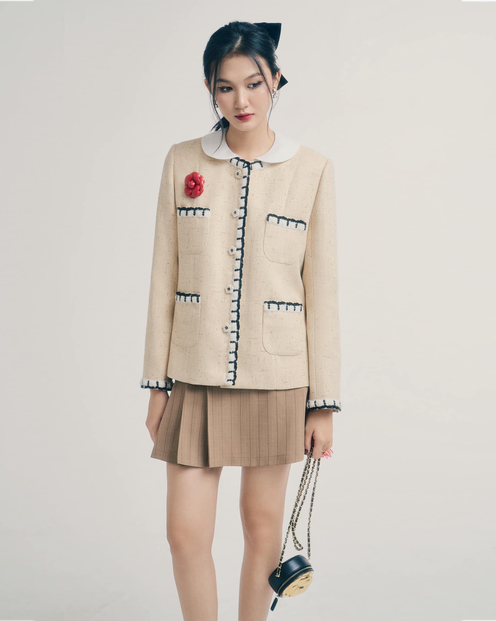Áo dạ tweed 'cực phẩm' mùa lạnh là đây- Ảnh 3. Áo dạ tweed 'cực phẩm' mùa lạnh là đây- Ảnh 3.