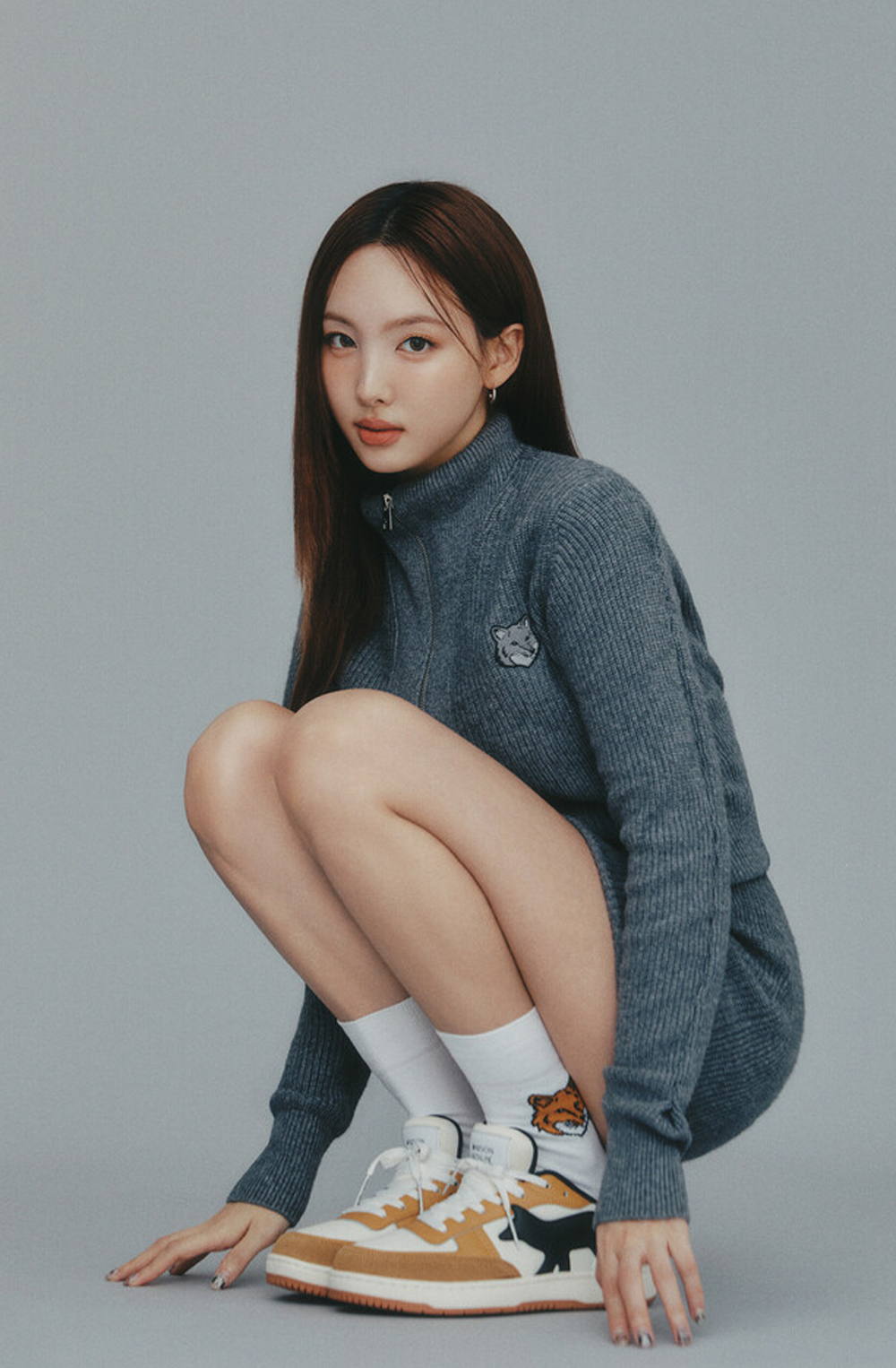 Phong cách thời trang thu đông của Nayeon (TWICE)- Ảnh 6.