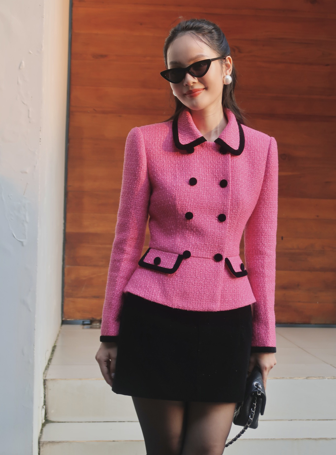Comment coordonner les vestes en tweed pour les femmes de bureau en hiver - Photo 8. Cách phối áo tweed cho nàng công sở mùa đông- Ảnh 8.
