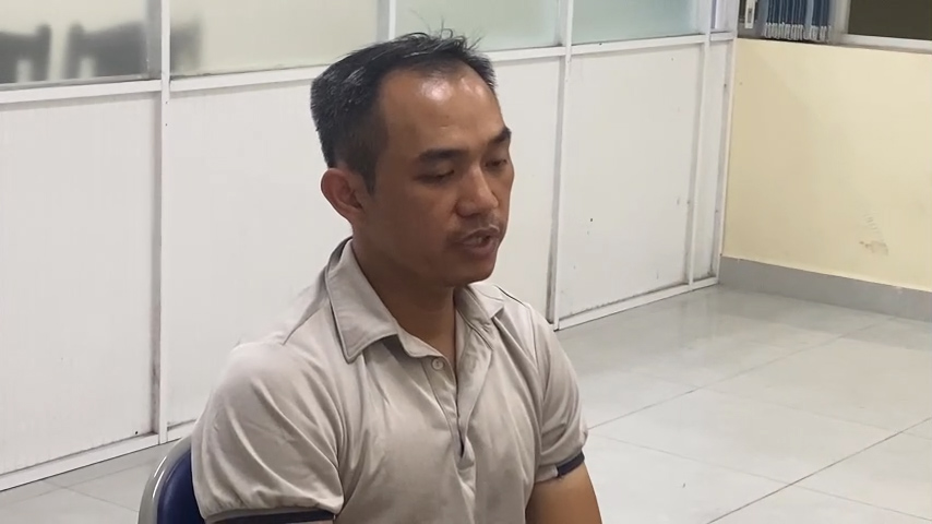 Lời khai của kẻ hành hung cô gái sau va quẹt giao thông: ‘Tôi có hành vi côn đồ’- Ảnh 1.