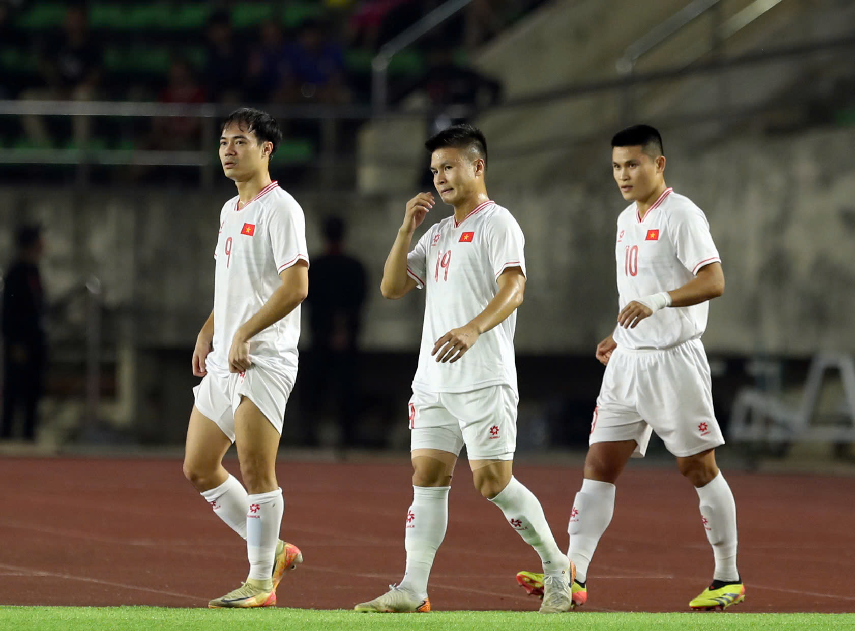 The Vietnamese team still has great moves for the Indonesian match - Photo 3.