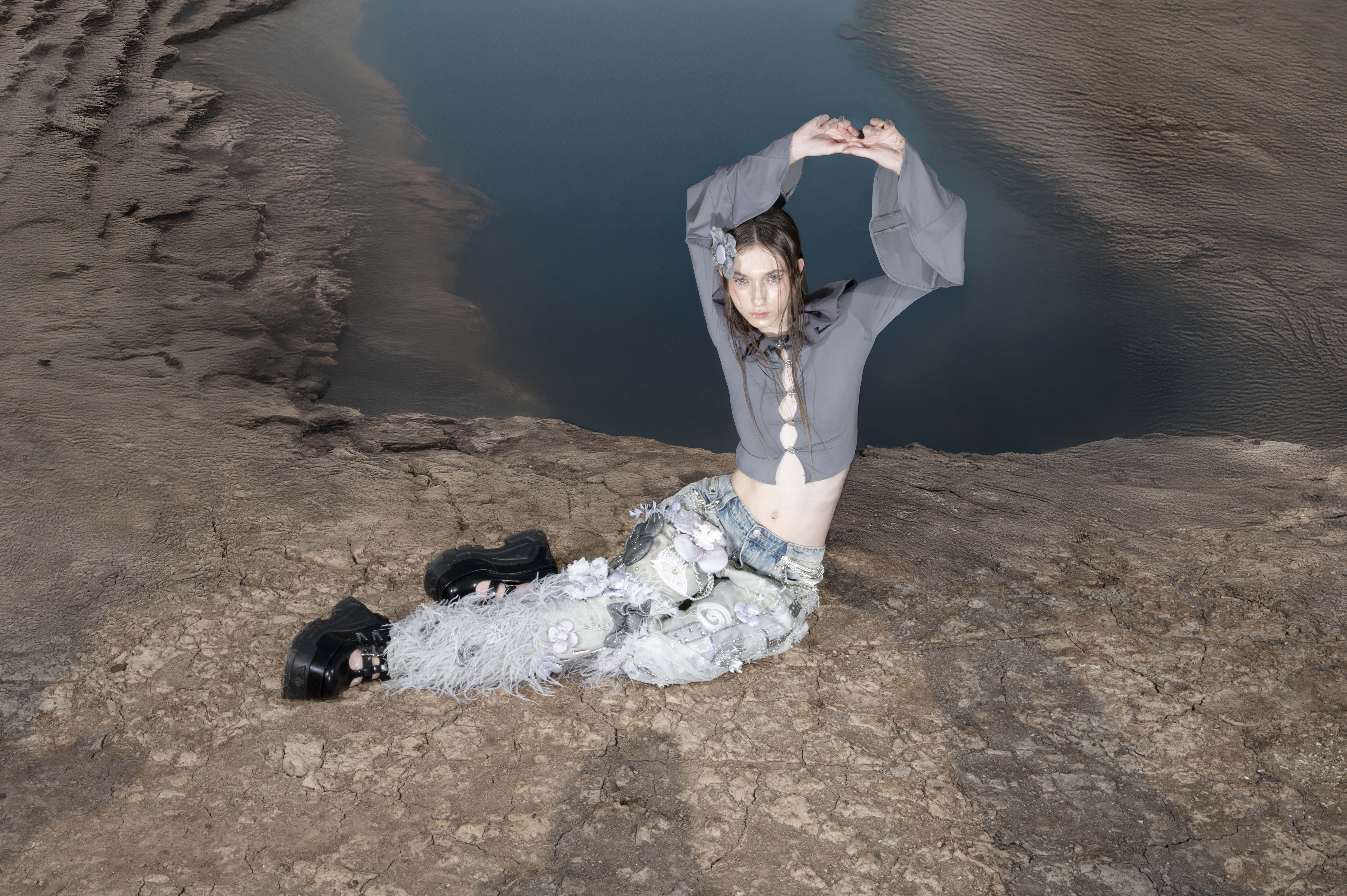 Un sogno di pace attraverso il servizio fotografico di moda Giấc mơ bình yên qua bộ ảnh thời trang 'Peace Dream'- Ảnh 2.
