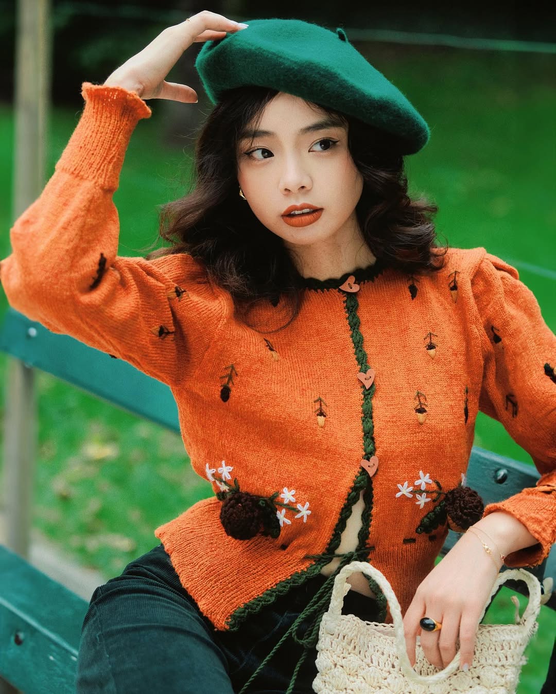 Dites adieu aux journées d'hiver maussades avec des couleurs vives - Photo 1. Tạm biệt ngày đông u ám với những sắc màu rực rỡ- Ảnh 1.