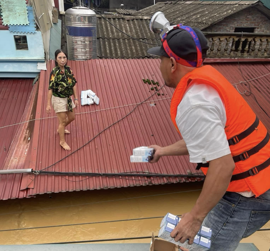 Nhìn lại 2024: Những câu chuyện 'nhỏ xíu xiêu lòng' đốn tim bạn đọc Báo Thanh Niên- Ảnh 4.