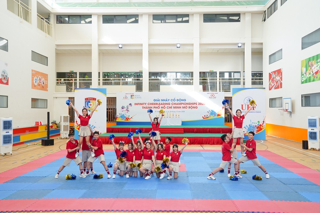 Mãn nhãn với màn nhảy cổ động của sinh viên tại cuộc thi Infinity Cheerleading Championships- Ảnh 3.