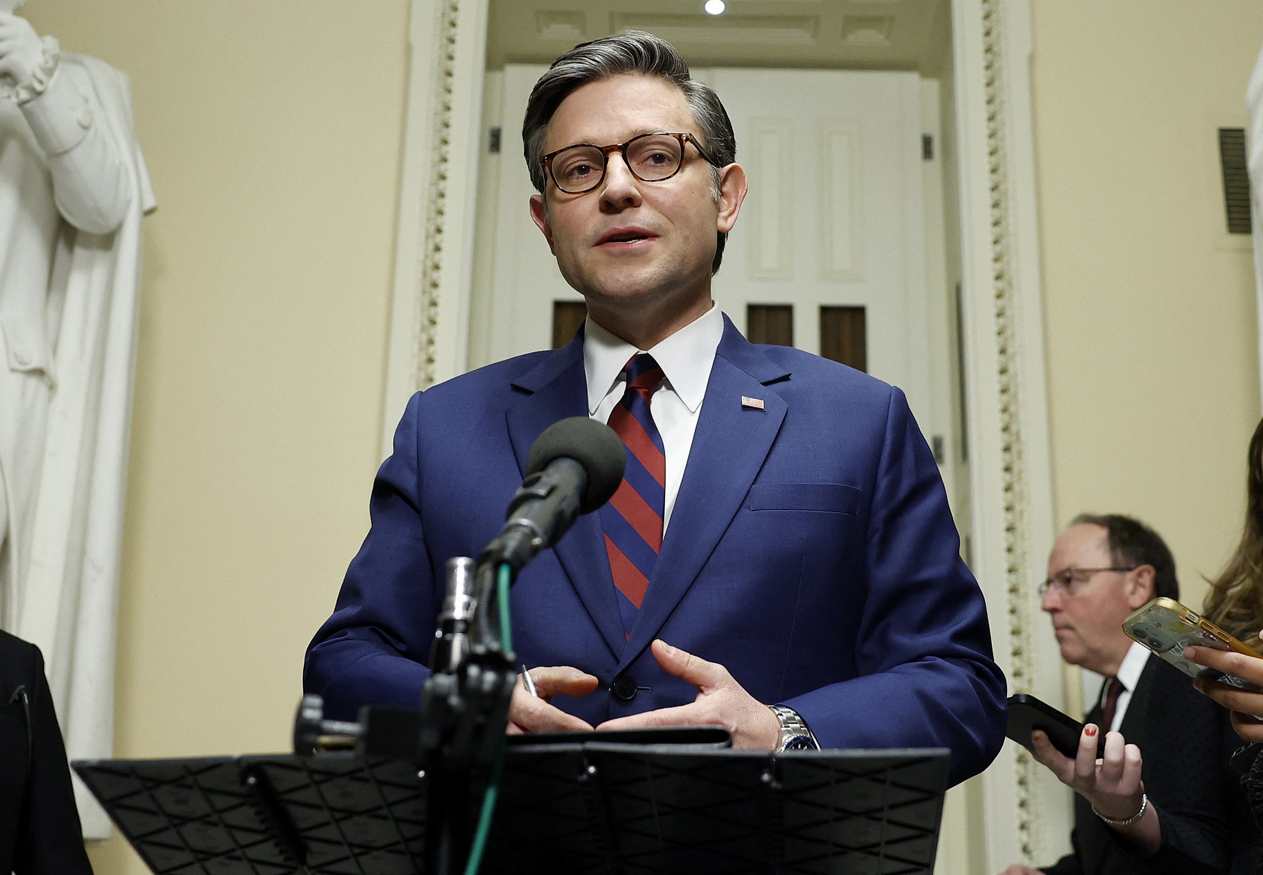 Hạ viện thông qua dự luật chi tiêu, chính phủ Mỹ thoát nguy cơ đóng cửa