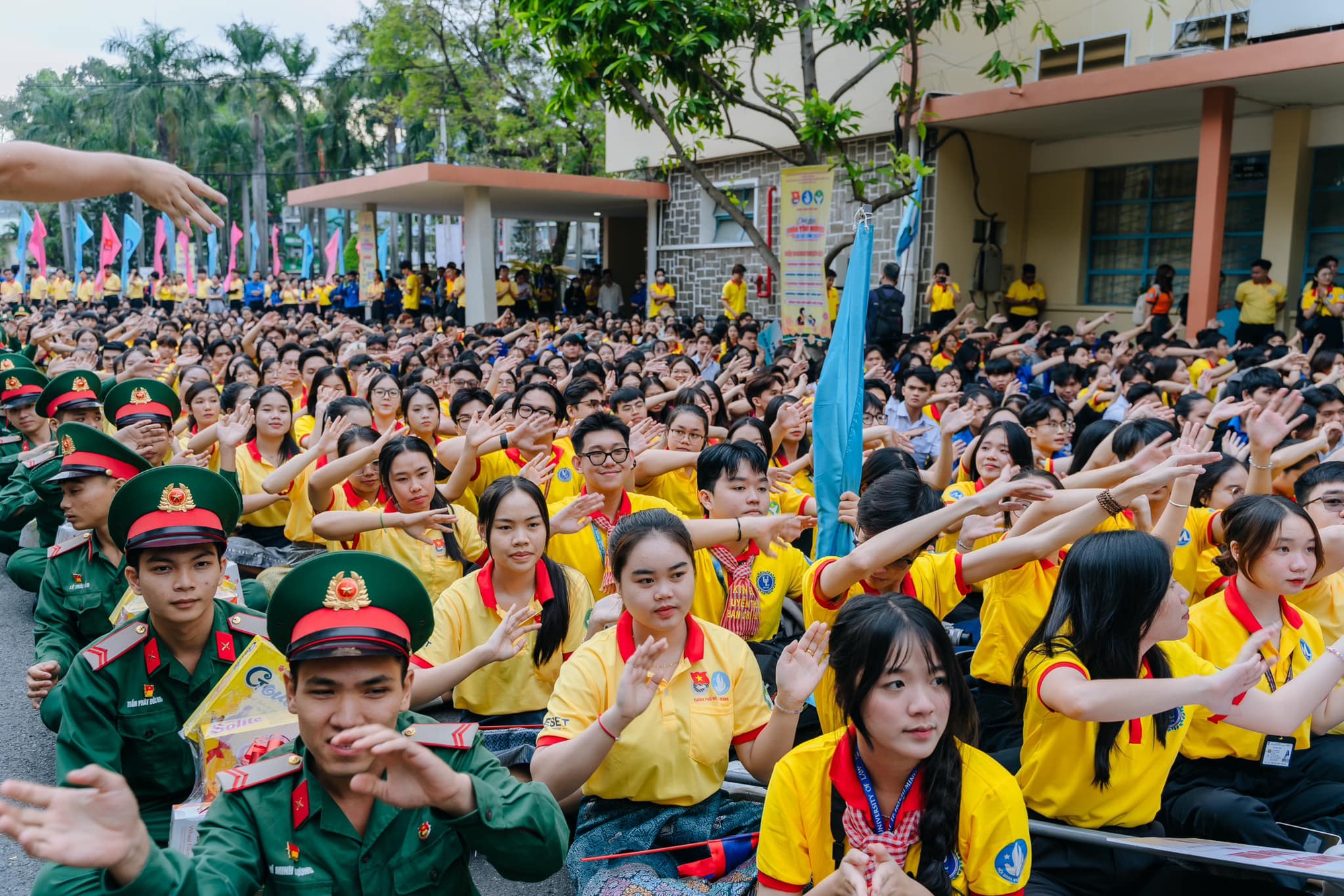 [Khởi động Xuân Tình nguyện 2025]_[ẢNH THẢO PHƯƠNG].jpg