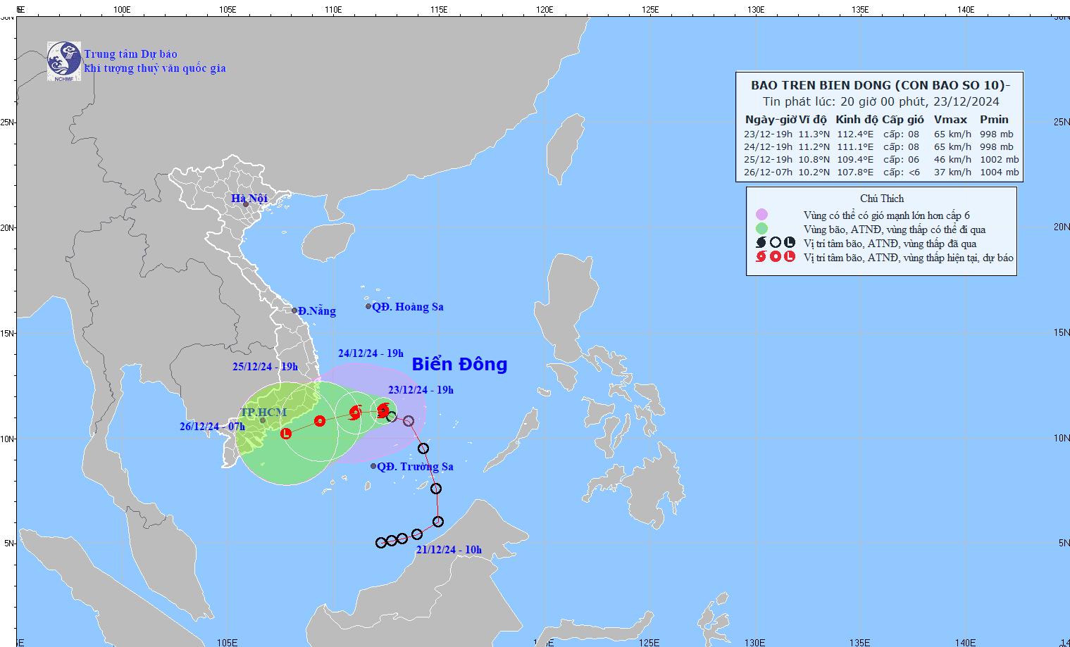Bão số 10 bất ngờ ít di chuyển trên Biển Đông- Ảnh 1.