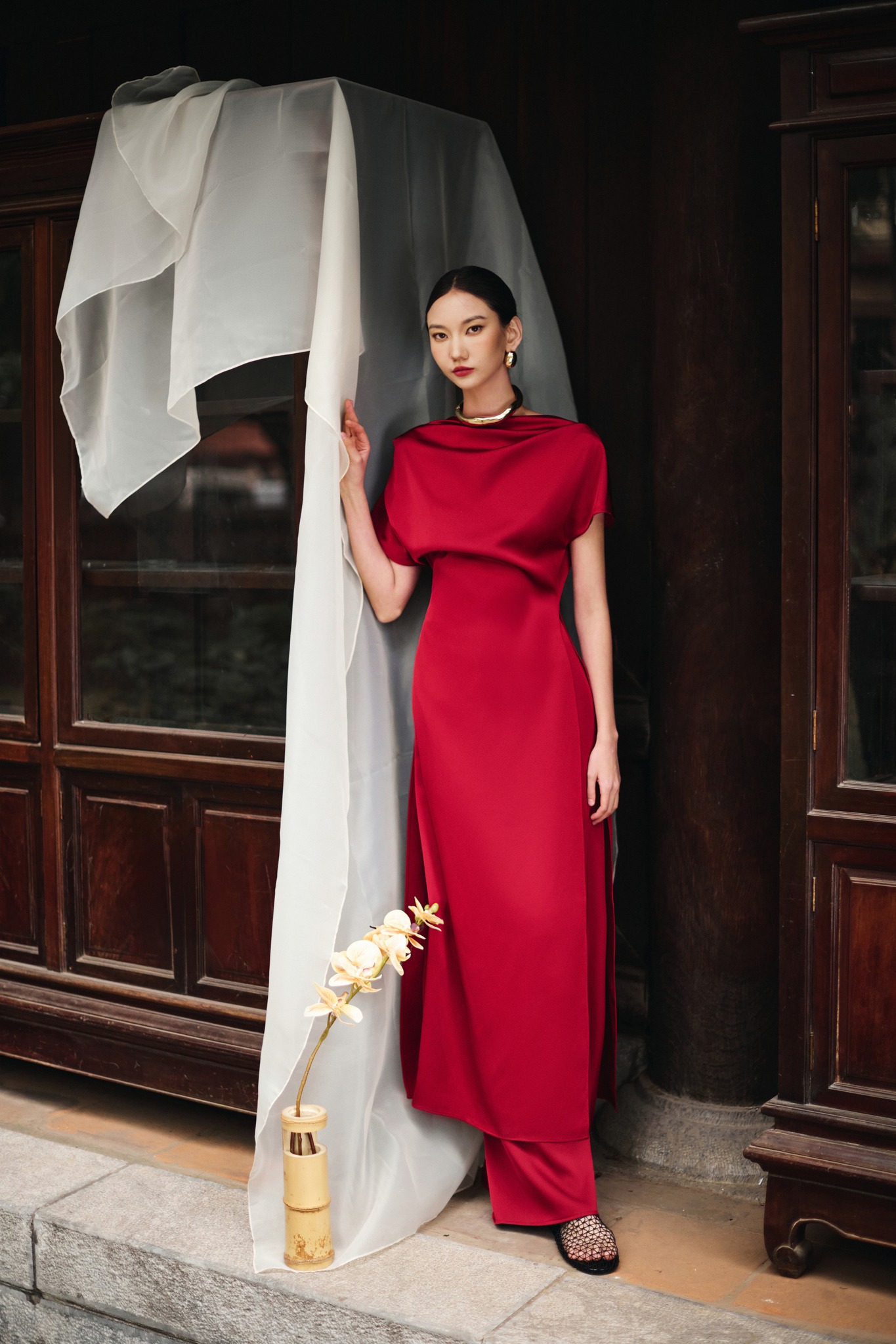 5 رنگ ضروری Ao Dai برای Tet 2025 - عکس 6. 5 gam màu áo dài không thể thiếu mùa tết 2025- Ảnh 6.