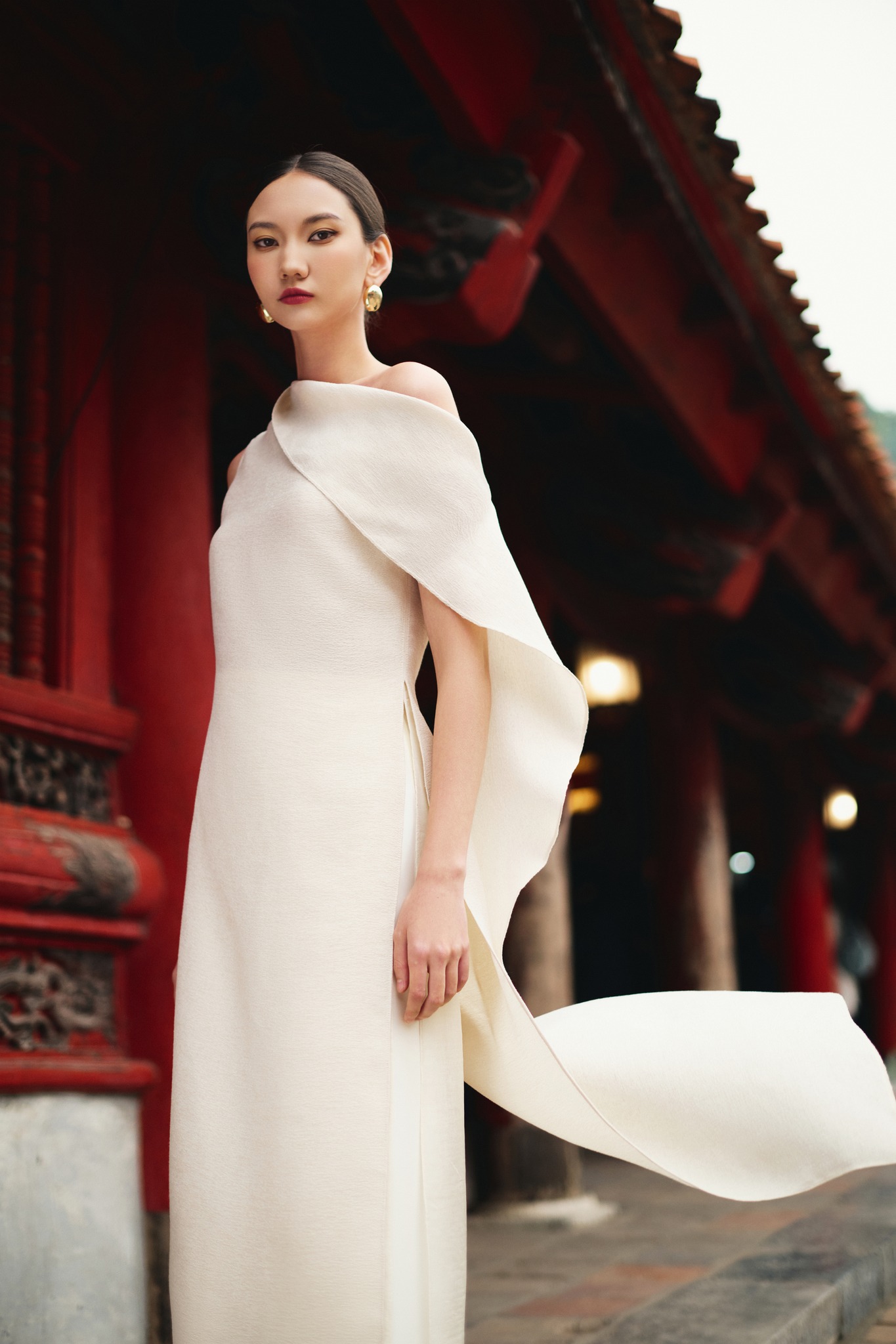 5 رنگ ضروری Ao Dai برای Tet 2025 - عکس 3. 5 gam màu áo dài không thể thiếu mùa tết 2025- Ảnh 3.