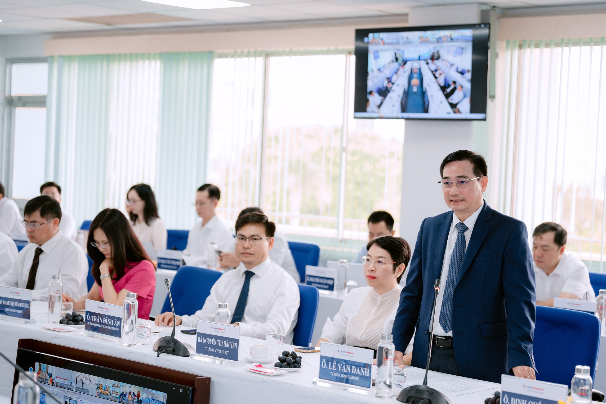 Hành trình gắn kết các thế hệ EVNGENCO3- Ảnh 4. Hành trình gắn kết các thế hệ EVNGENCO3- Ảnh 4.