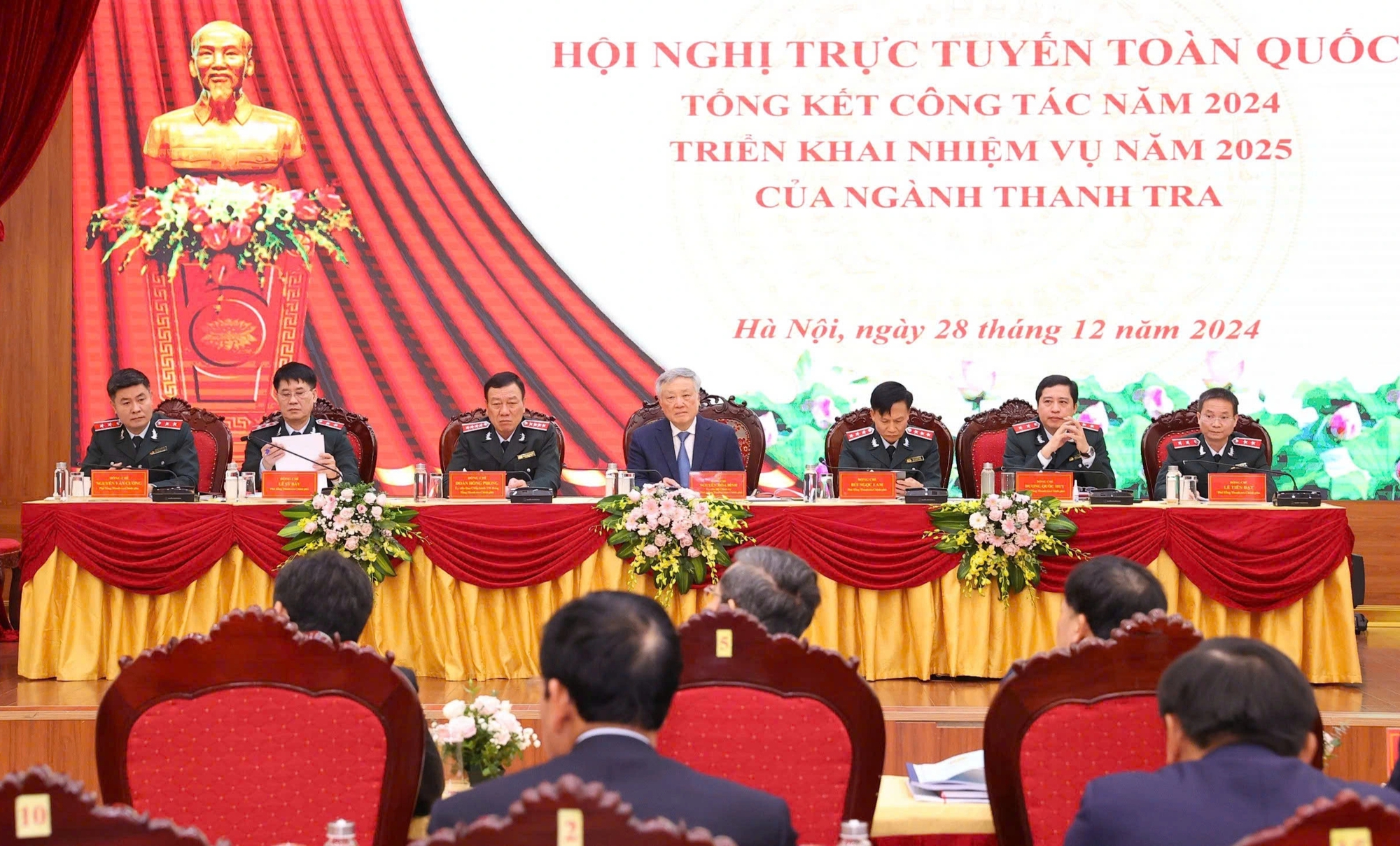 Phó thủ tướng thường trực Nguyễn Hòa Bình: 'Lãng phí lớn quá, rất sốt ruột'- Ảnh 1.