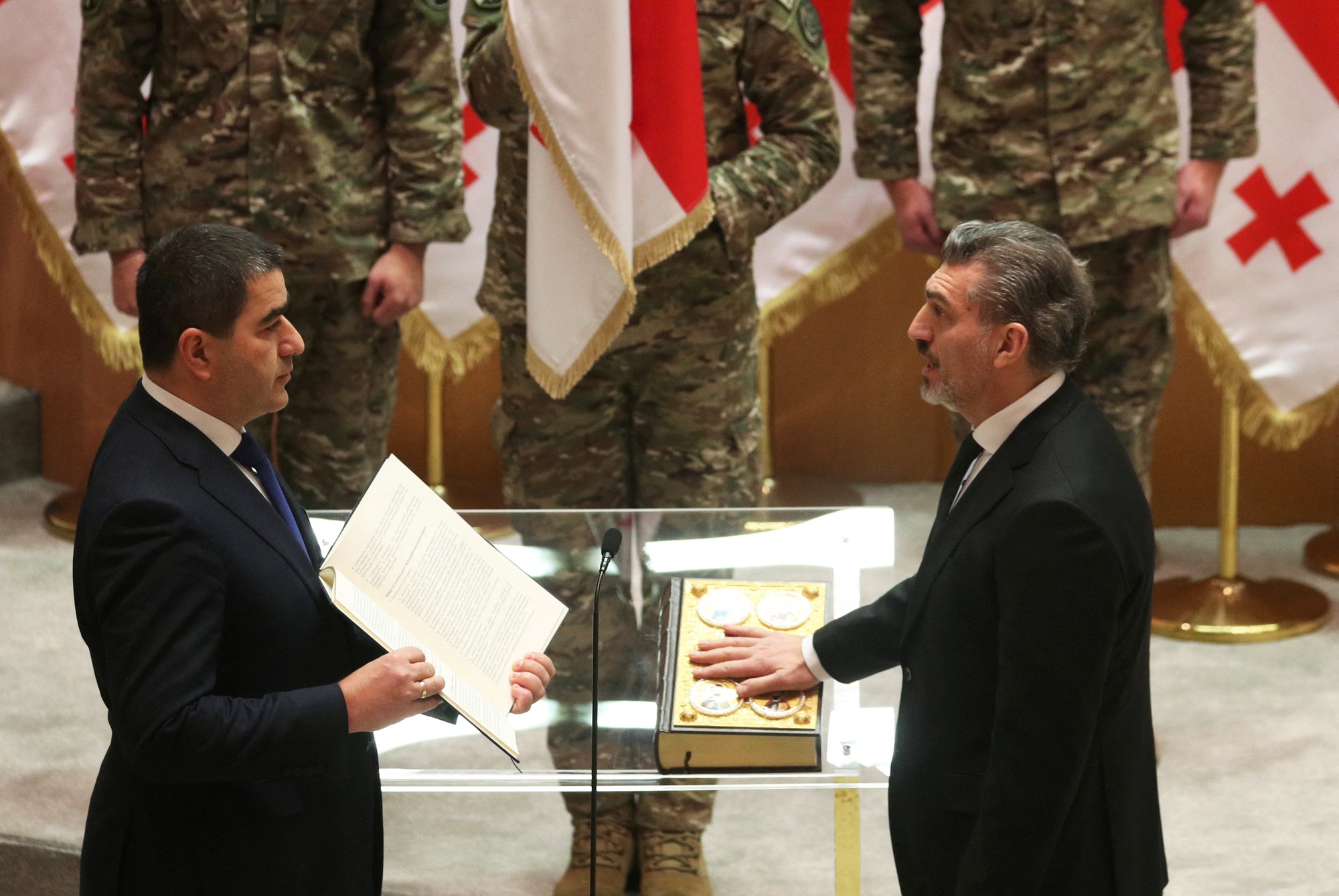 Former Manchester City player sworn in as President of Georgia - Photo 2.