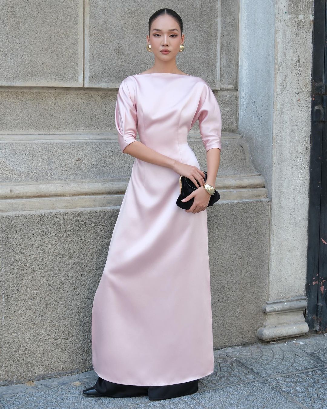 Stylizované Ao Dai - nový vrchol pro konec sezóny - Foto 7. Áo dài cách điệu - nét chấm phá mới cho mùa cuối năm- Ảnh 7.