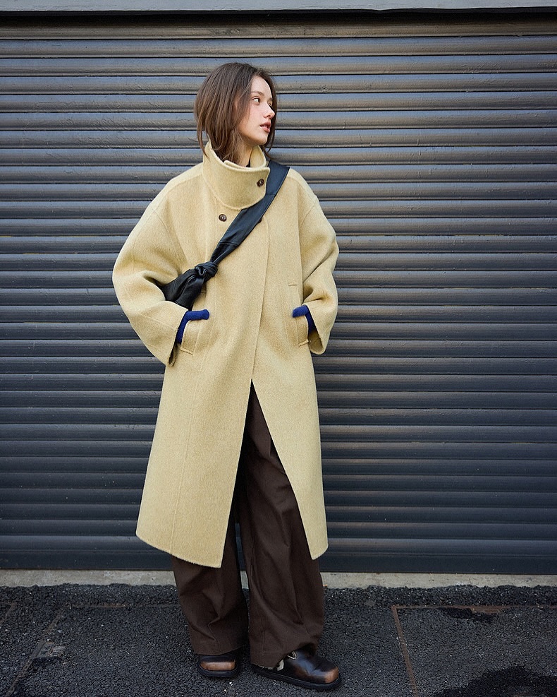 5 πιο πολυτελή χρώματα για μακρύ τρίχωμα που δεν πρέπει να χάσετε - Φωτογραφία 10. 5 gam màu áo khoác dài sang trọng nhất định bạn không nên bỏ lỡ- Ảnh 10.