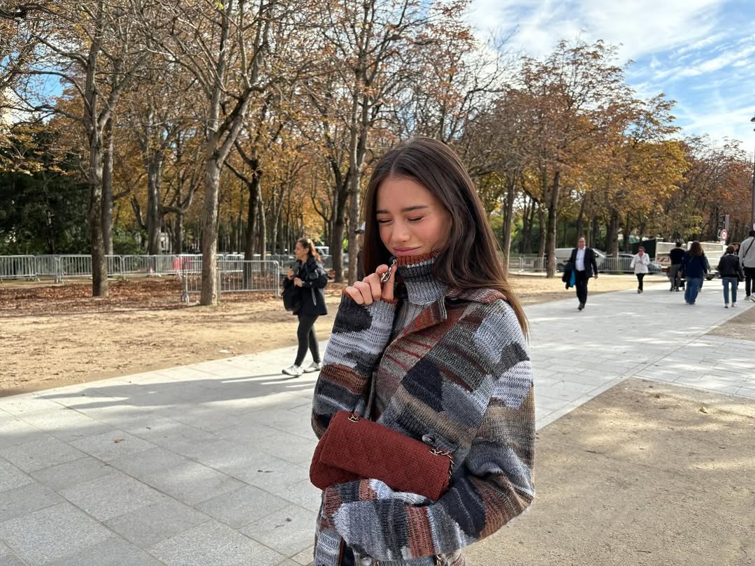 4 は新年をスタイリッシュにスタートします - 写真 3。 4 diện mạo để bắt đầu năm mới thật phong cách- Ảnh 3.