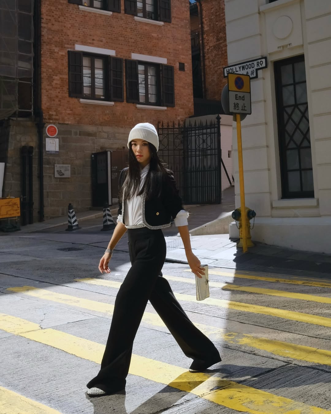 4 は新年をスタイリッシュにスタートします - 写真 6。 4 diện mạo để bắt đầu năm mới thật phong cách- Ảnh 6.