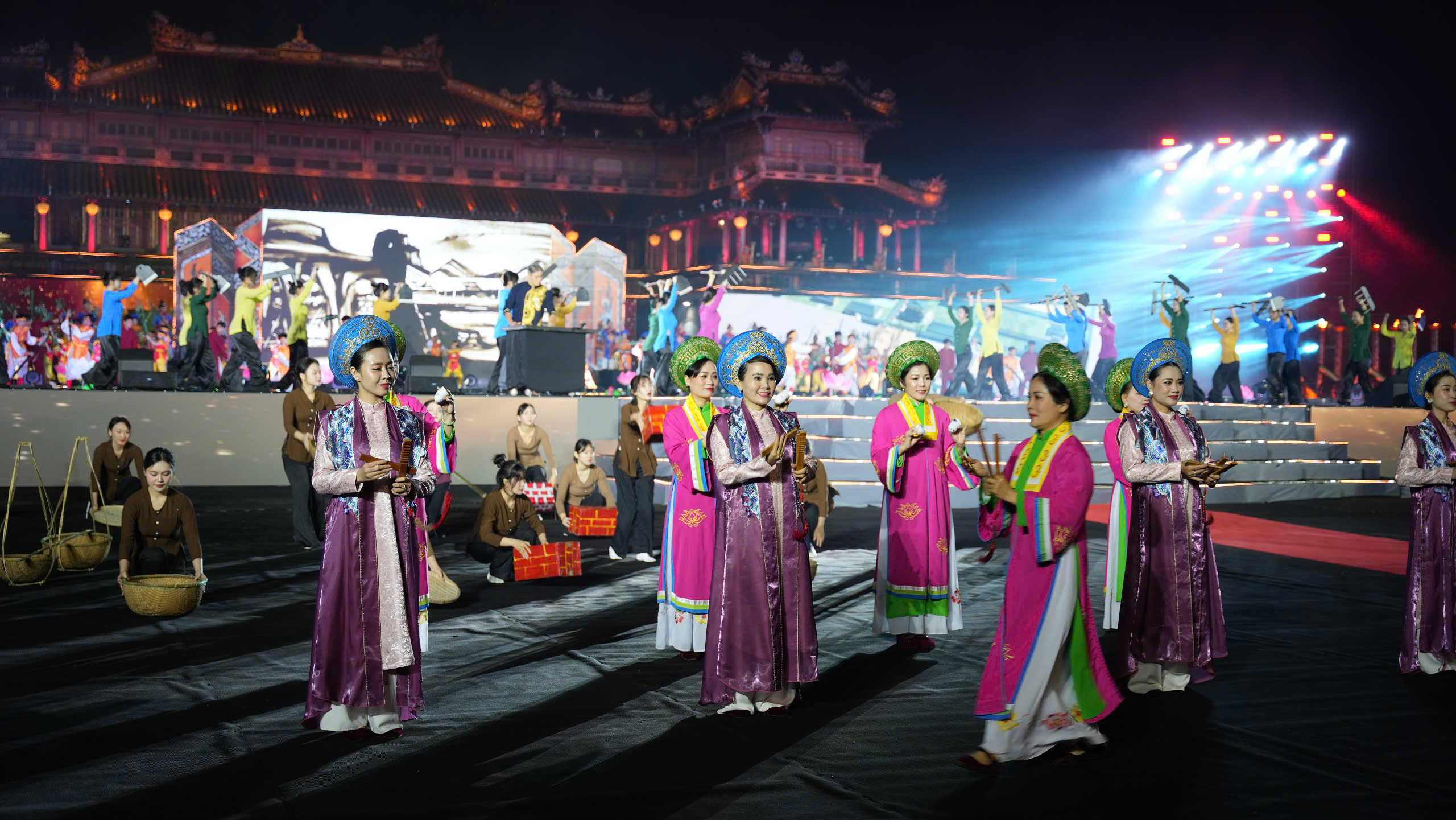 Đăng cai Năm du lịch quốc gia 2025, Huế kỳ vọng thu hút 5 triệu du khách- Ảnh 3.