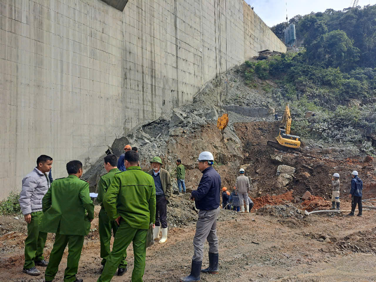 Tai nạn lao động 3 người  c h ế t tại thủy điện Đăk Mi 1: Do sập giàn giáo- Ảnh 3.