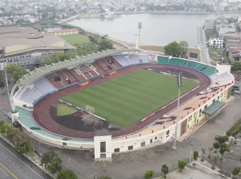 Sân Việt Trì đẹp cỡ nào trước ngày đội tuyển Việt Nam tiếp Indonesia tại AFF Cup?- Ảnh 1.