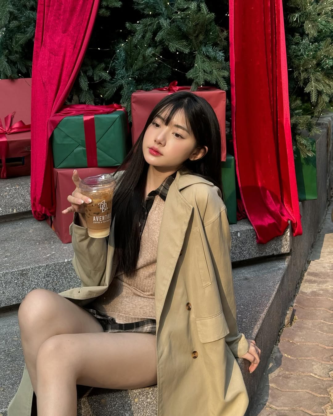 Rahsia di sebalik keindahan klasik coklat hangat - Foto 3. Bí mật đằng sau vẻ đẹp cổ điển của sắc nâu trầm ấm- Ảnh 3.