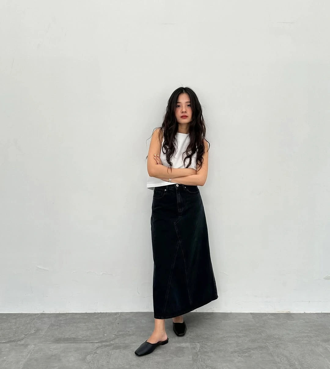 Ofiste ışıldamanız için A kesim etek vazgeçilmeziniz olacak - Fotoğraf 9. Chân váy chữ A không thể thiếu để nàng tỏa sáng nơi công sở- Ảnh 9.