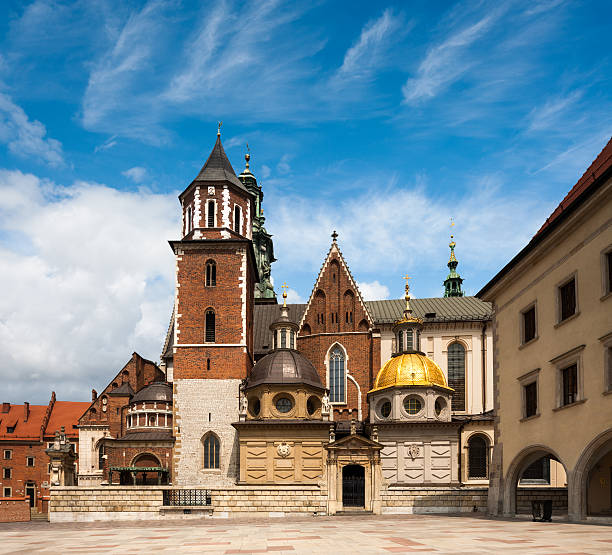 Khám phá Krakow, thành phố cổ kính và tráng lệ tại Ba Lan- Ảnh 4.