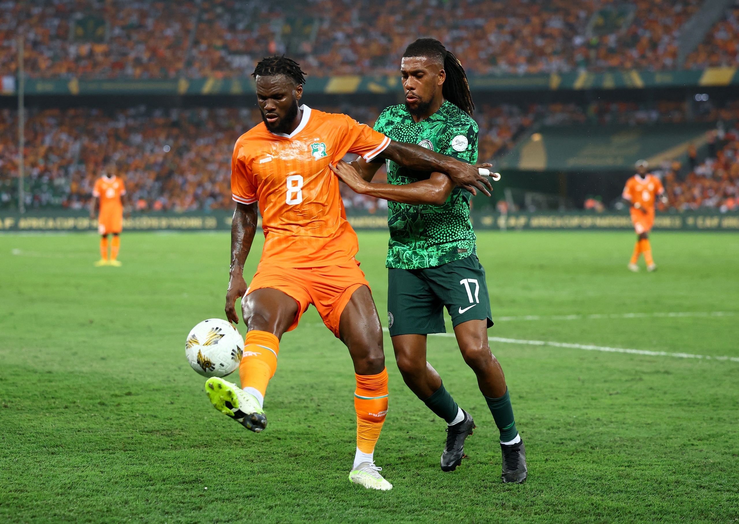 Tình cảnh trái ngược giữa đội tuyển Nigeria và Bờ Biển Ngà sau trận chung kết AFCON- Ảnh 18.