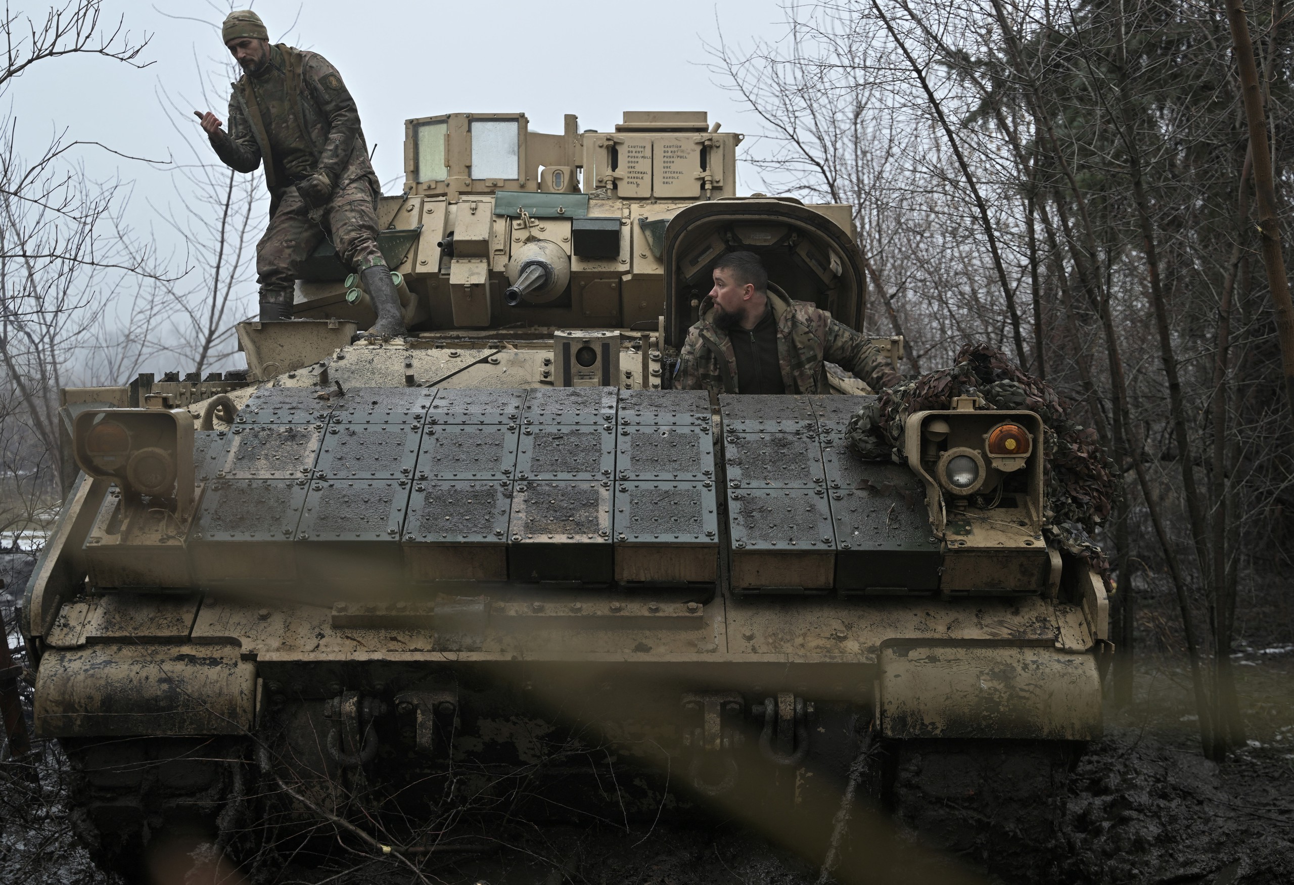 Ukraine rút quân, điều lữ đoàn Azov tới hỗ trợ khi 'nồi hầm' Avdiivka sắp đóng nắp- Ảnh 1.