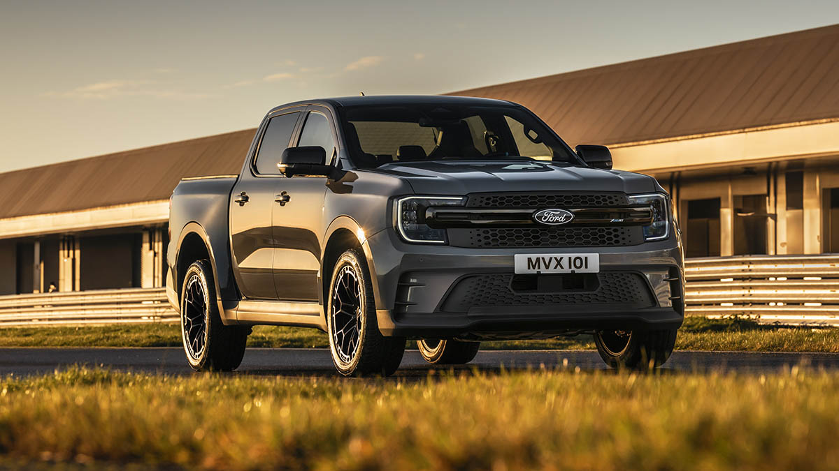 Ford Ranger có thêm phiên bản thể thao, hạ gầm thấp- Ảnh 1. Ford Ranger có thêm phiên bản thể thao, hạ gầm thấp- Ảnh 1.