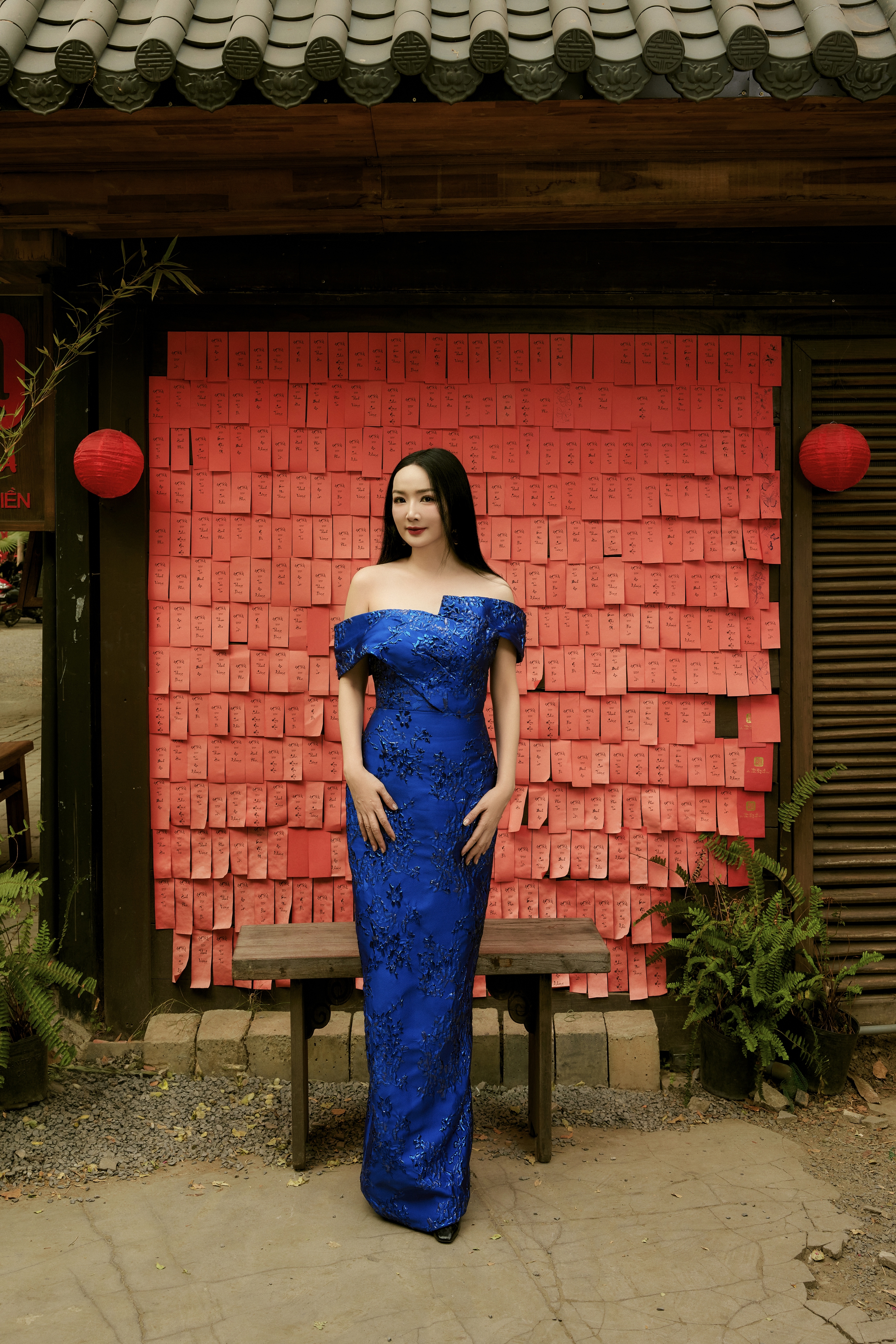 Hoa hậu Giáng My diện váy sặc sỡ du xuân đầu năm- Ảnh 5.