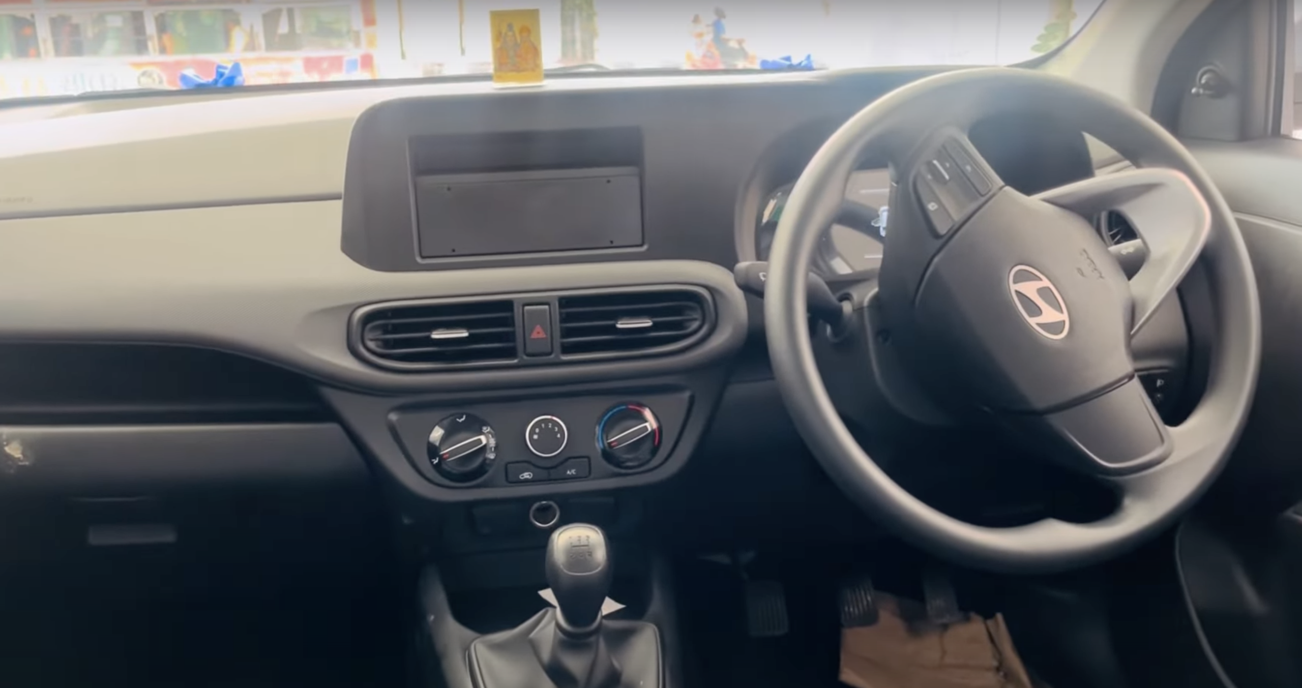 Hyundai Exter 2024 có giá chưa tới 200 triệu đồng tại Ấn Độ- Ảnh 2. Hyundai Exter 2024 có giá chưa tới 200 triệu đồng tại Ấn Độ- Ảnh 2.