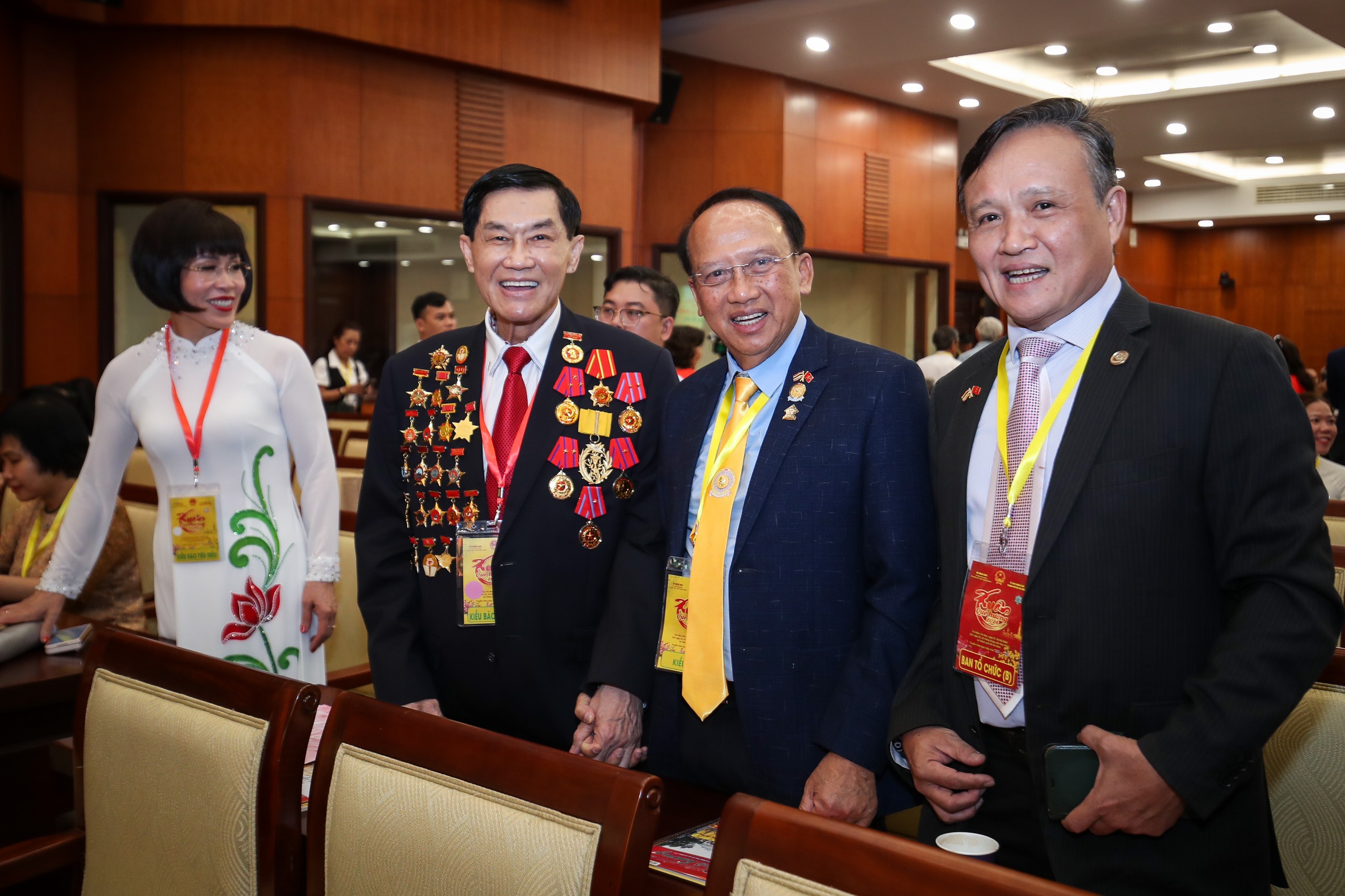 Chủ tịch Phan Văn Mãi cảm ơn nguồn lực kiều bào giúp TP.HCM vượt qua thách thức- Ảnh 2.