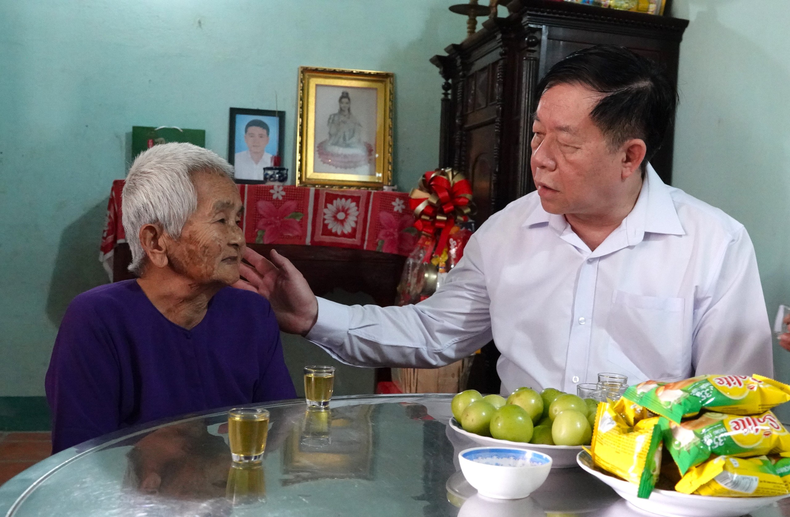 Trưởng ban Tuyên giáo T.Ư Nguyễn Trọng Nghĩa chúc tết ở Tây Ninh và TP.HCM- Ảnh 5.